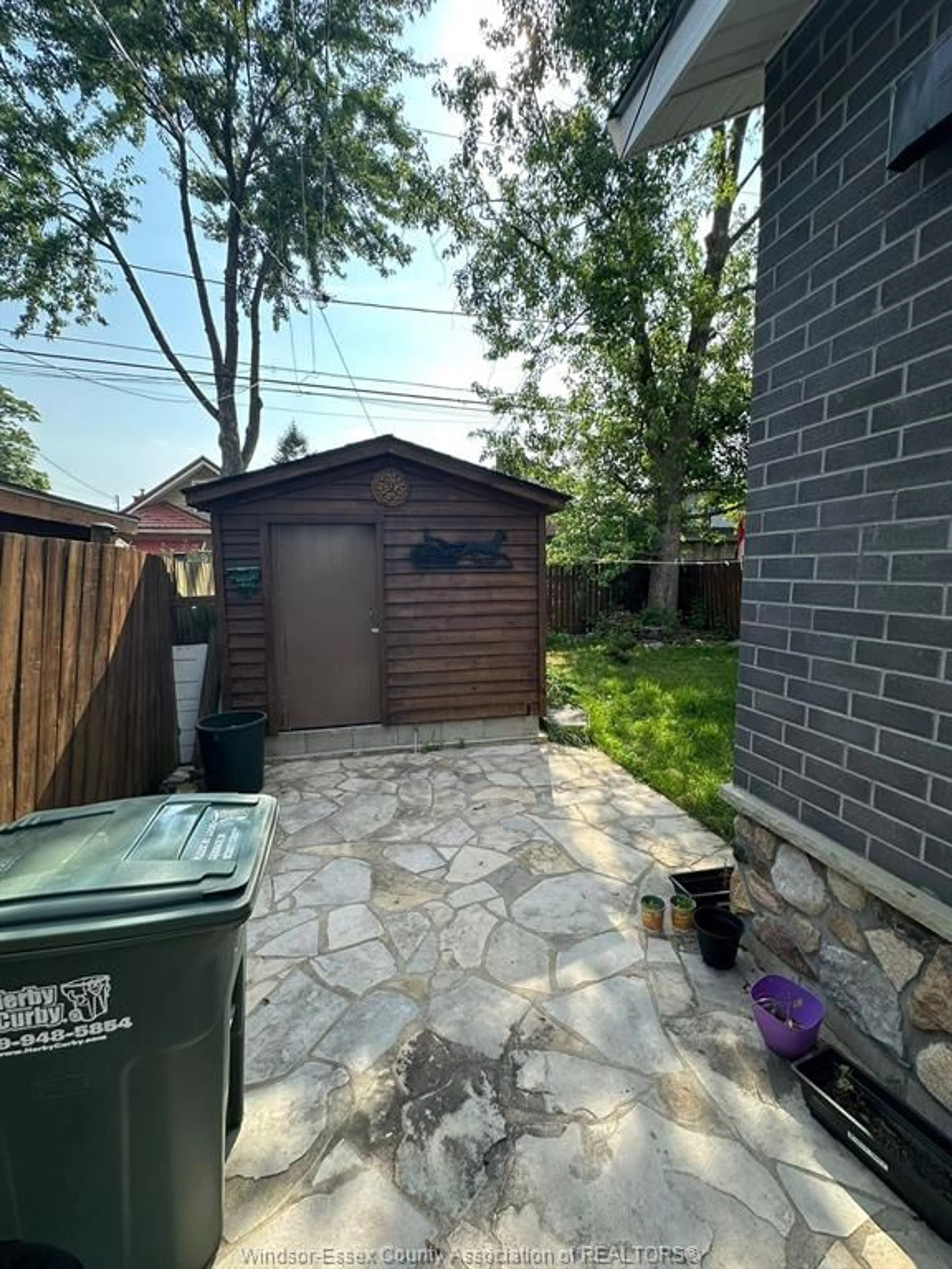 Shed for 1479 LILLIAN Ave, Windsor Ontario N8X 4A7