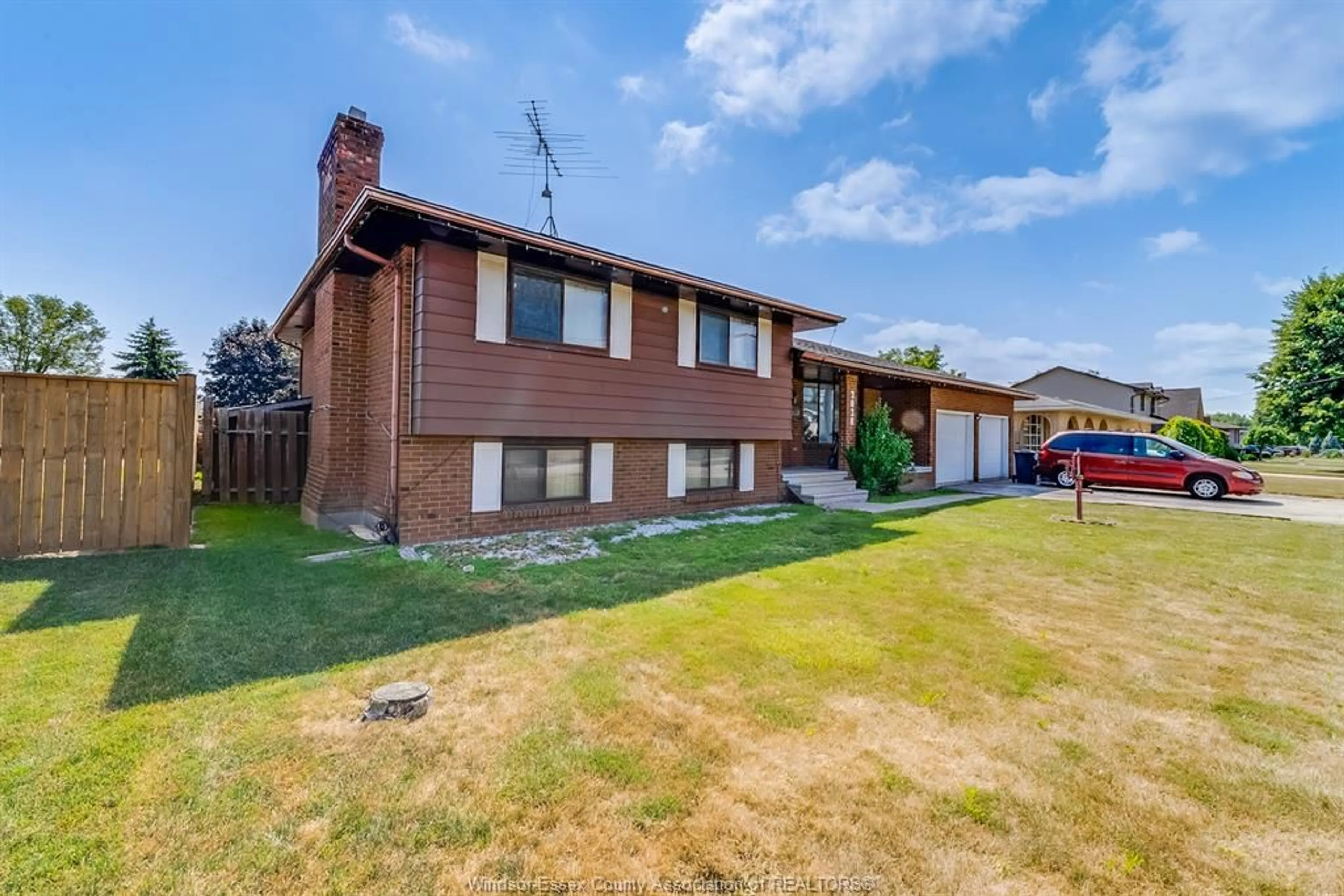 Home with brick exterior material, street for 2028 LESPERANCE, Tecumseh Ontario N8N 2N4