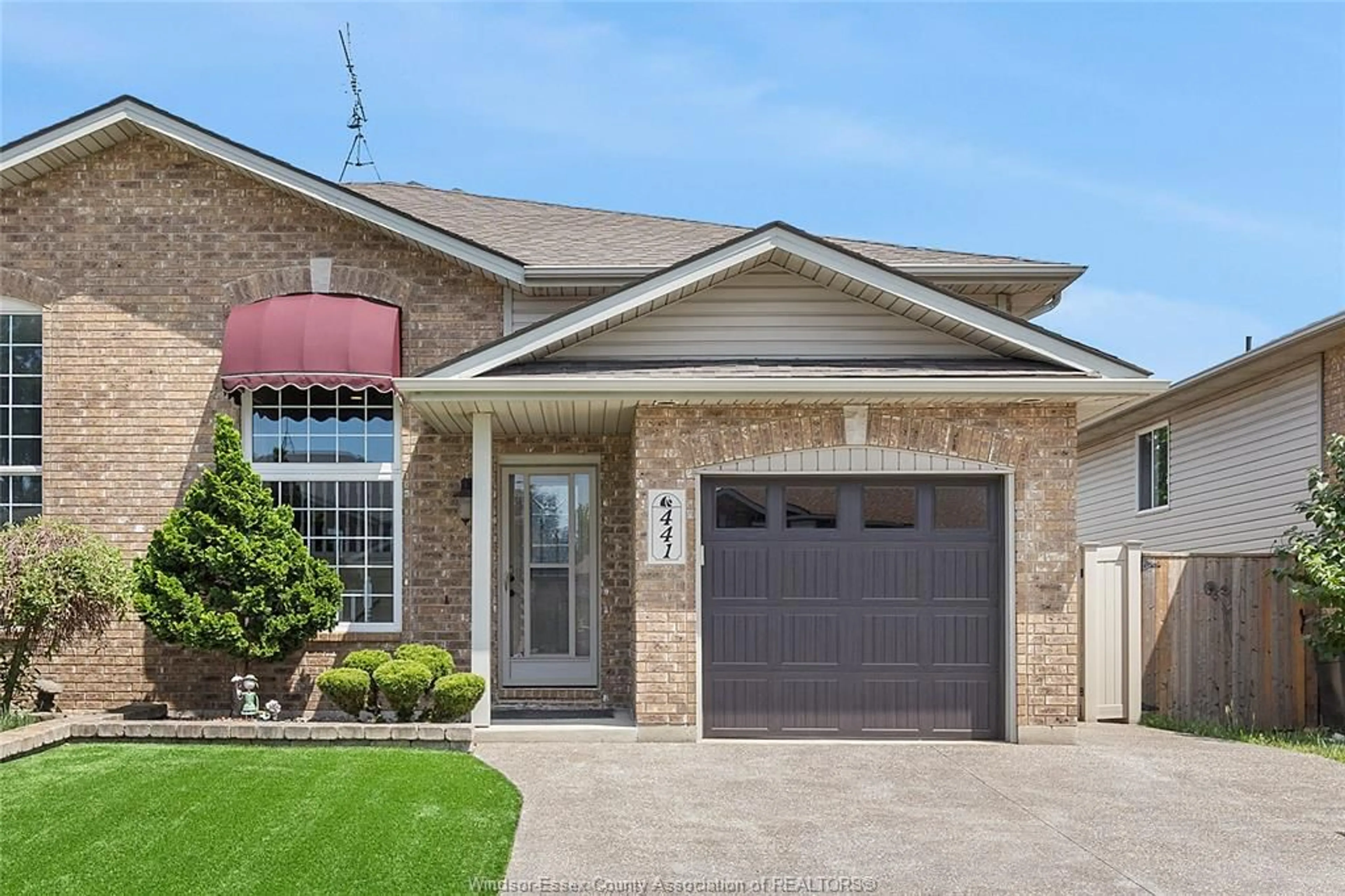 Home with brick exterior material, street for 441 MERRILL, LaSalle Ontario N9J 3R2