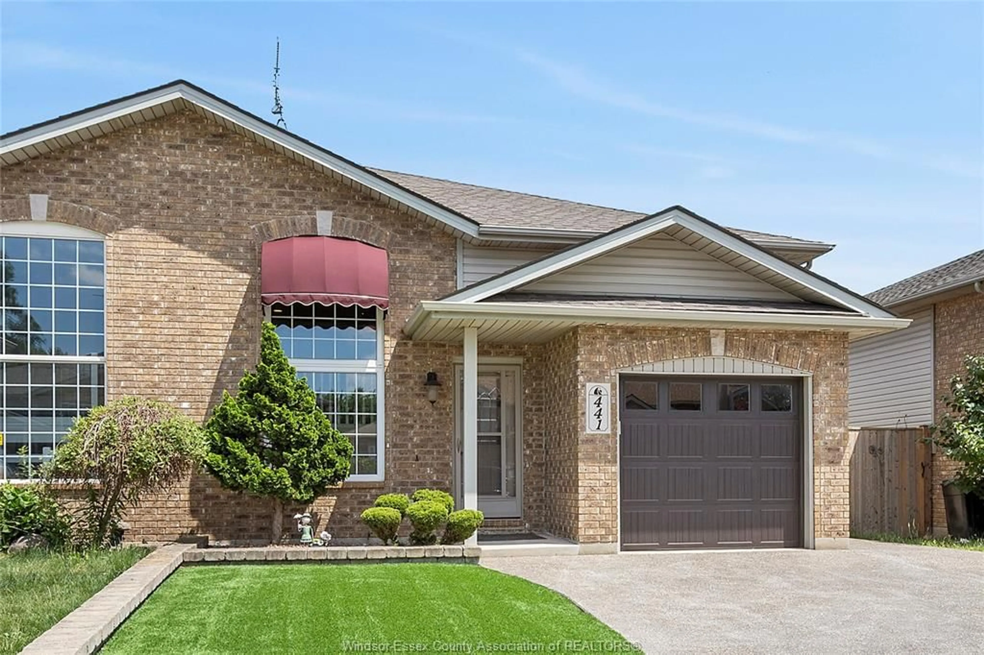 Home with brick exterior material, street for 441 MERRILL, LaSalle Ontario N9J 3R2