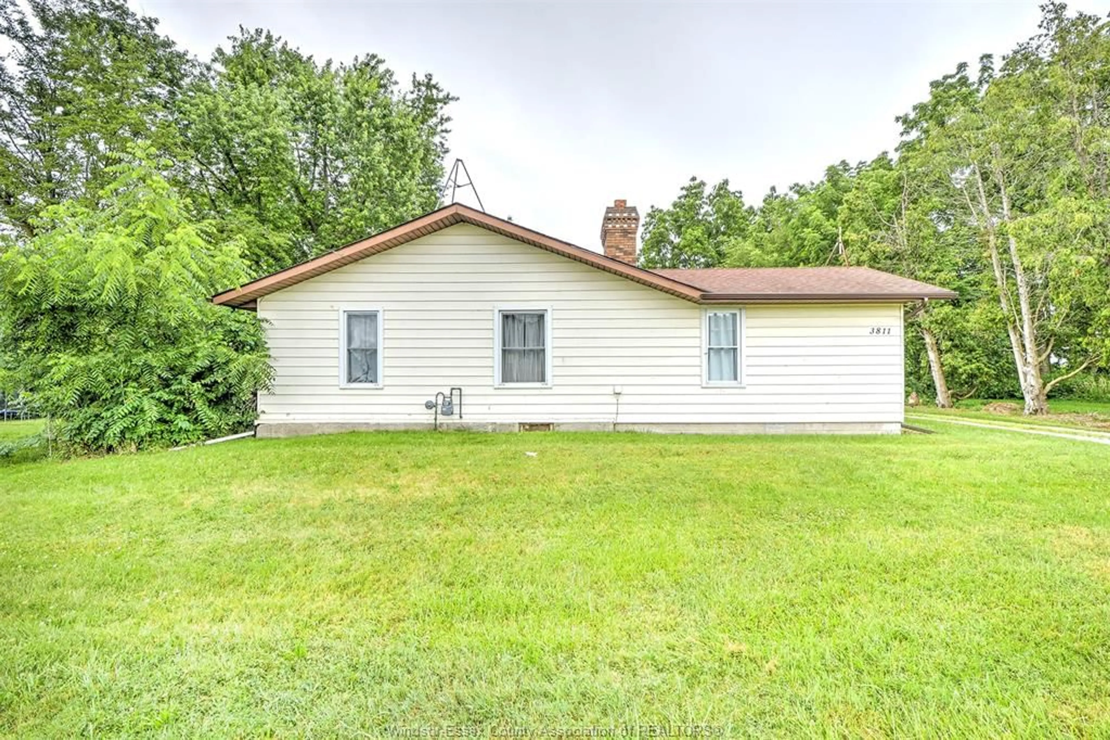 Unknown for 3811 COUNTY ROAD 18, Amherstburg Ontario N9V 2Y8