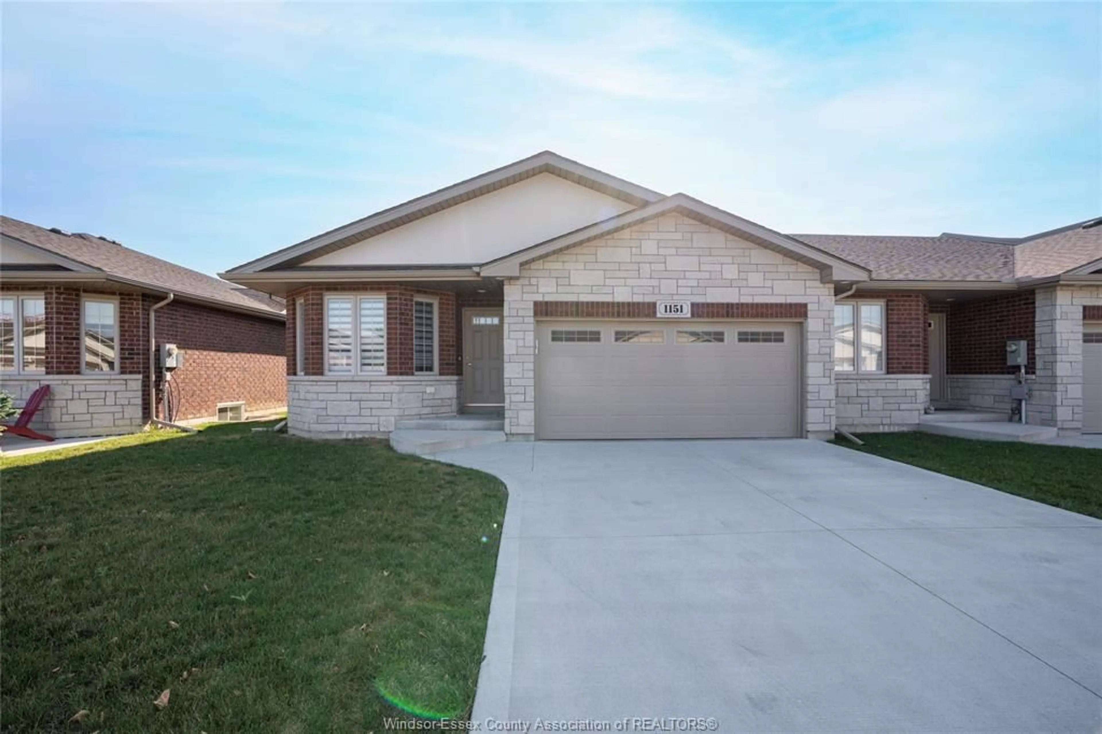 Home with brick exterior material, street for 1151 PEABODY Ave, Windsor Ontario N8P 0C2