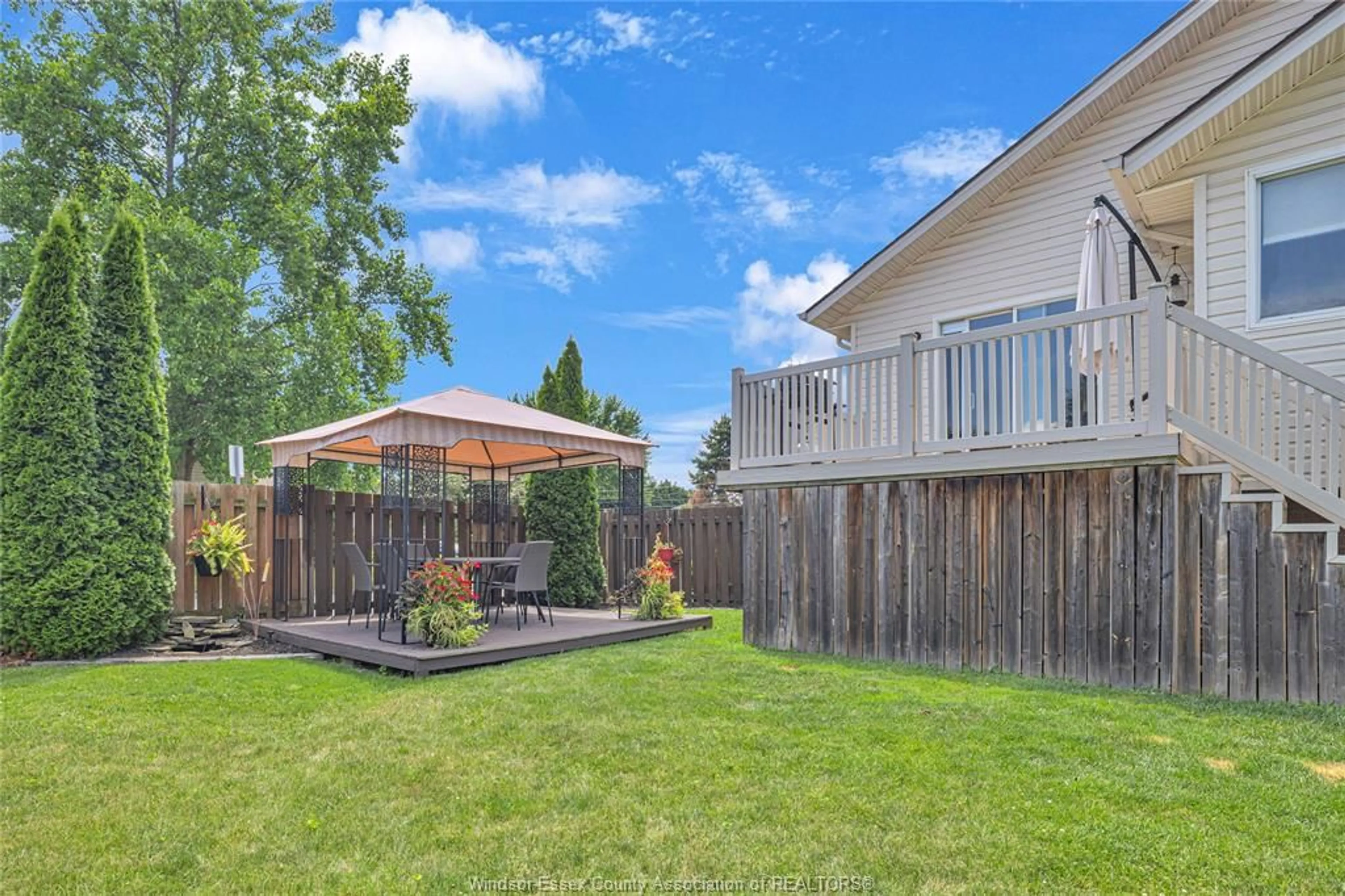 Patio, unknown for 420 MICHIGAN, LaSalle Ontario N9J 3R5