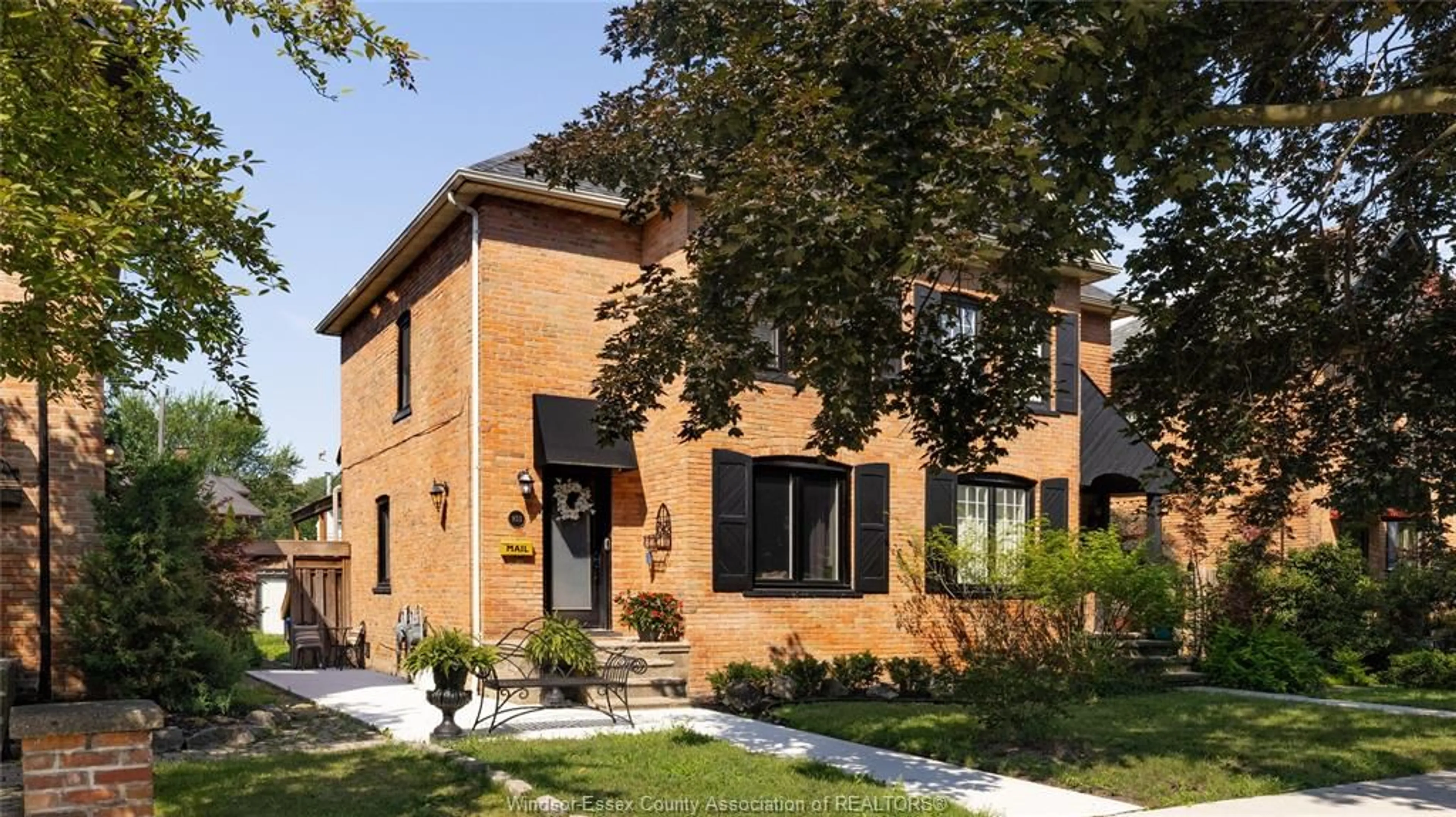 Home with brick exterior material, street for 853 Monmouth Ave, Windsor Ontario N8Y 3L5