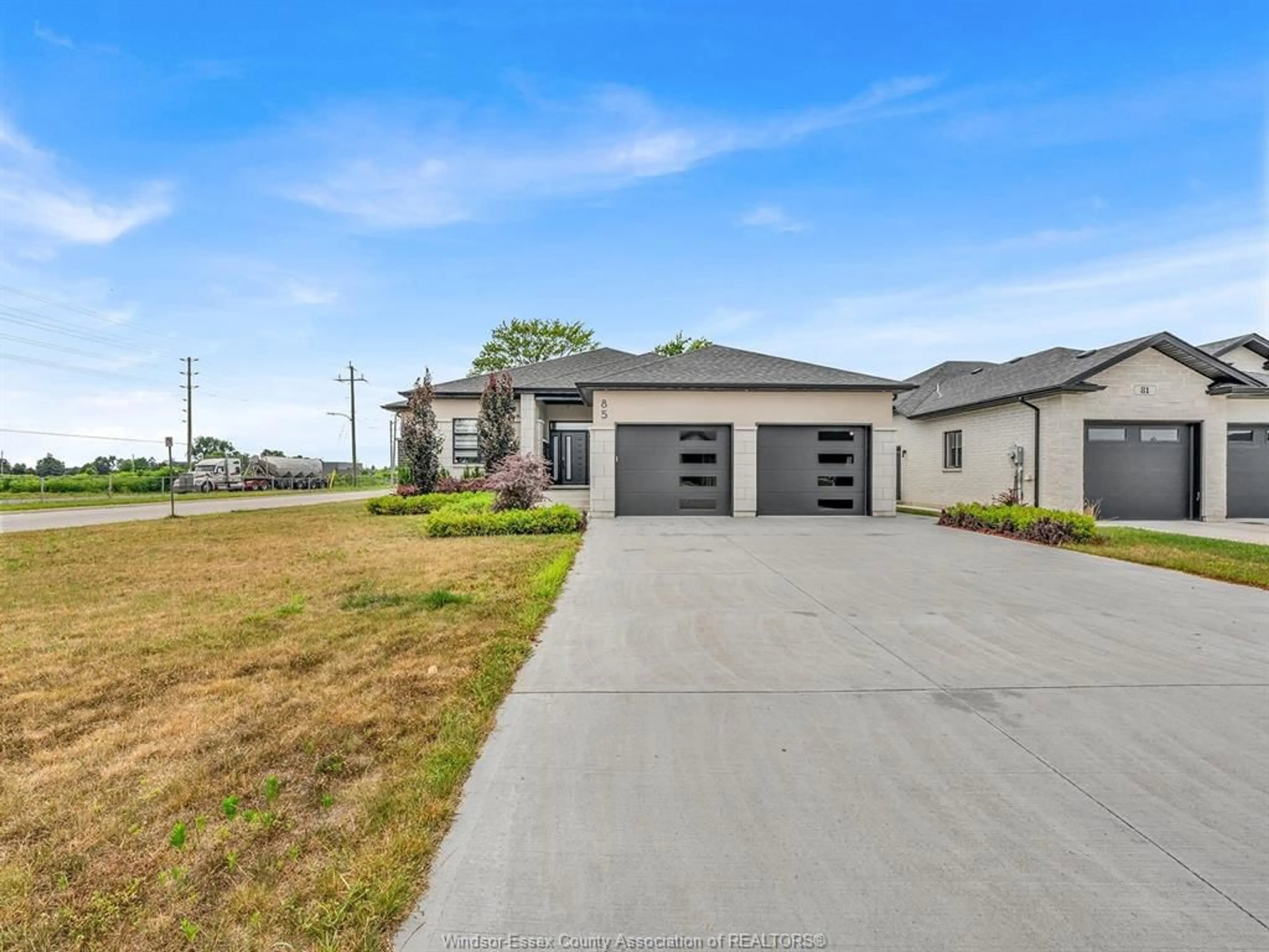 Unknown for 85 OLIVE Dr, Leamington Ontario N8H 0E7