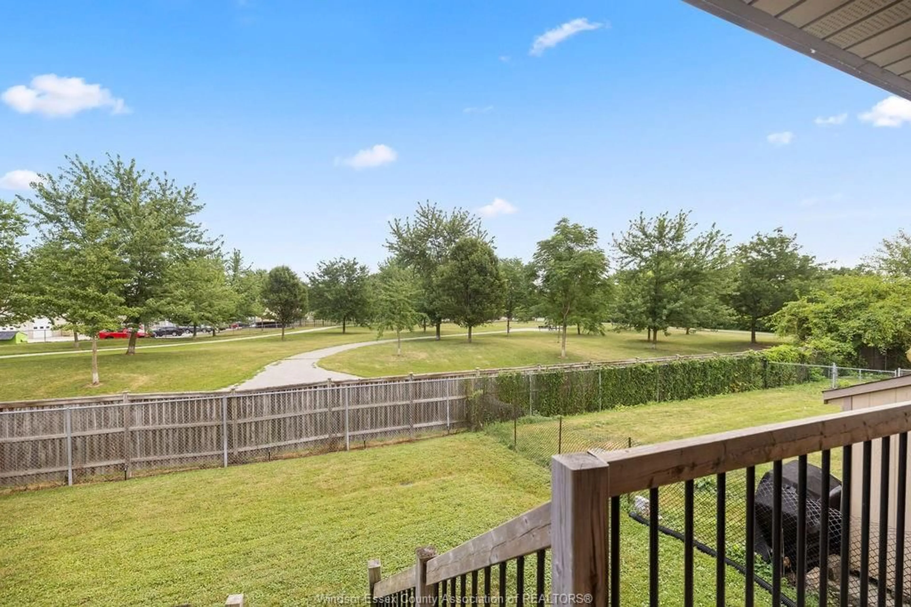 Patio, water/lake/river/ocean view for 2686 MAITLAND, Windsor Ontario N8P 1Y9