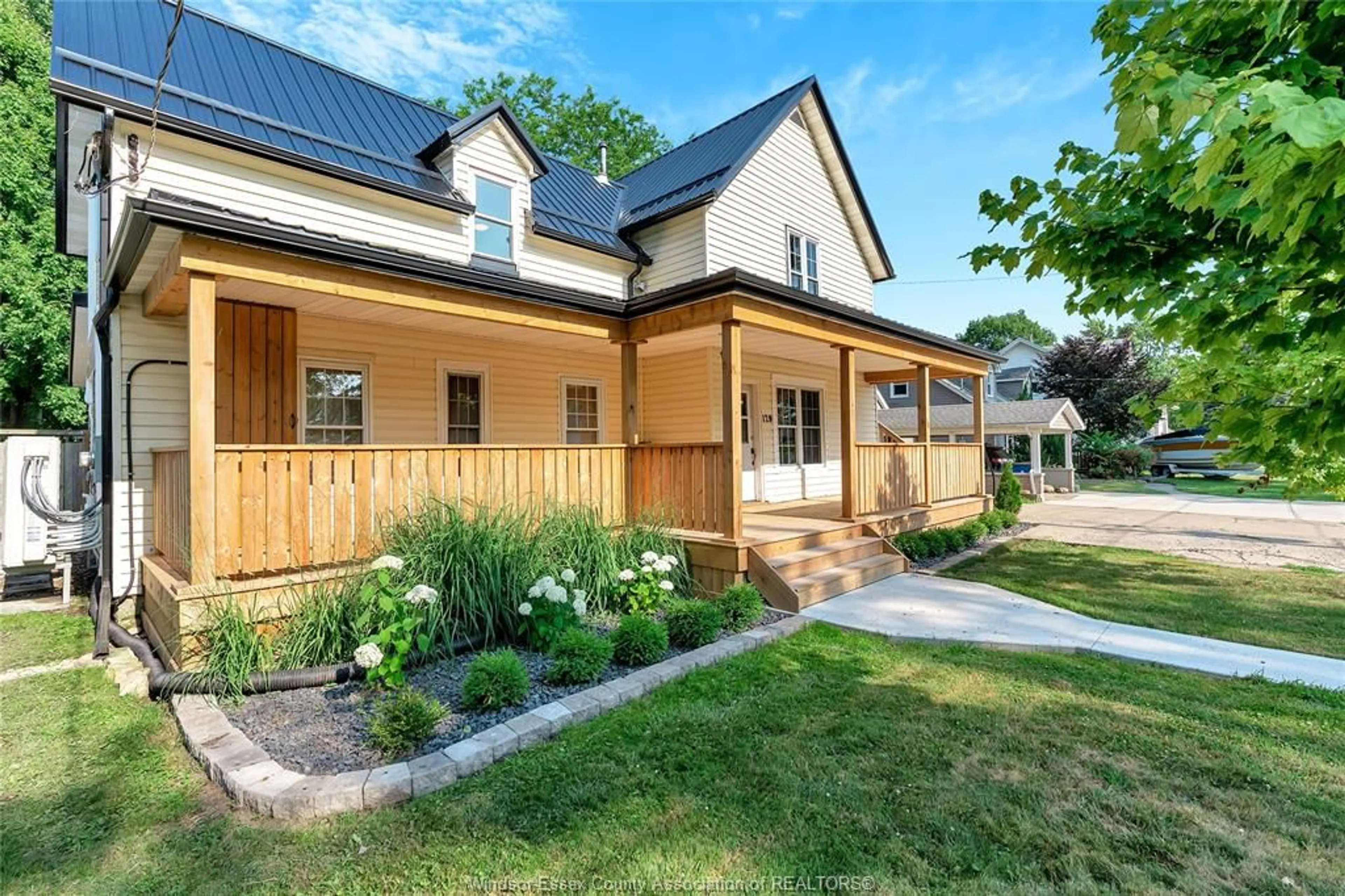Home with brick exterior material, unknown for 129 ERIE, Wheatley Ontario N0P 2P0