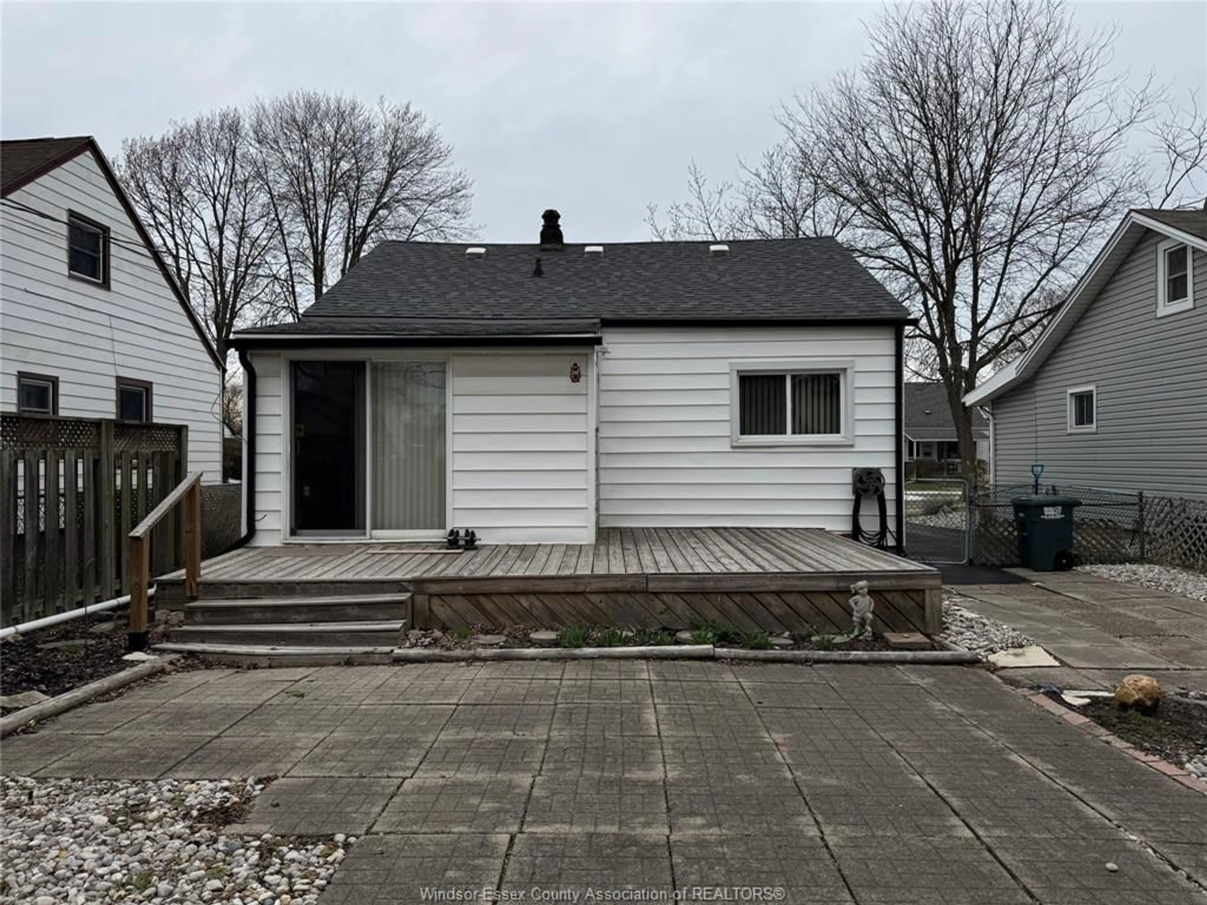 Unknown for 3651 BARRYMORE Lane, Windsor Ontario N9C 1V6