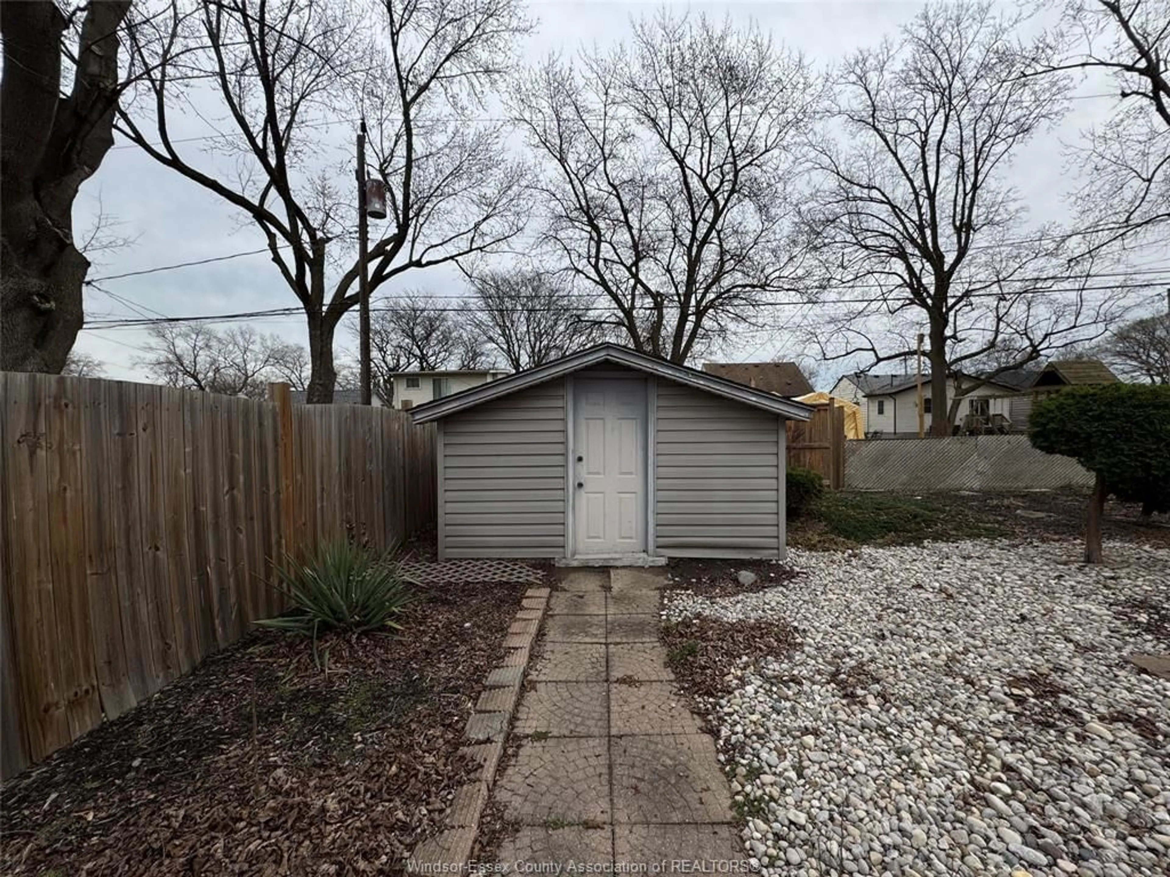 Shed for 3651 BARRYMORE Lane, Windsor Ontario N9C 1V6