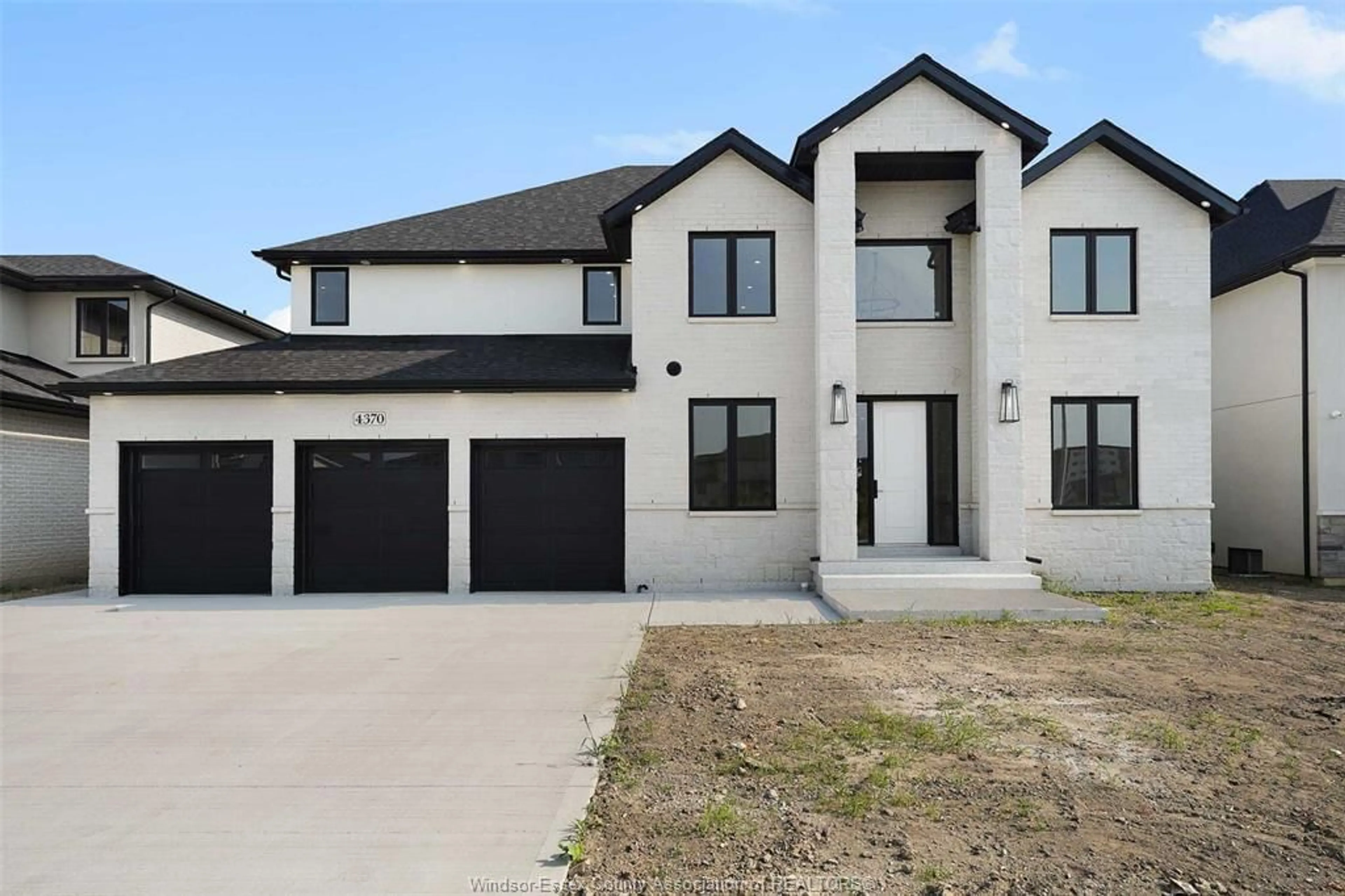 Home with brick exterior material, street for 4370 CATERINA Cres, LaSalle Ontario N9H 0N3