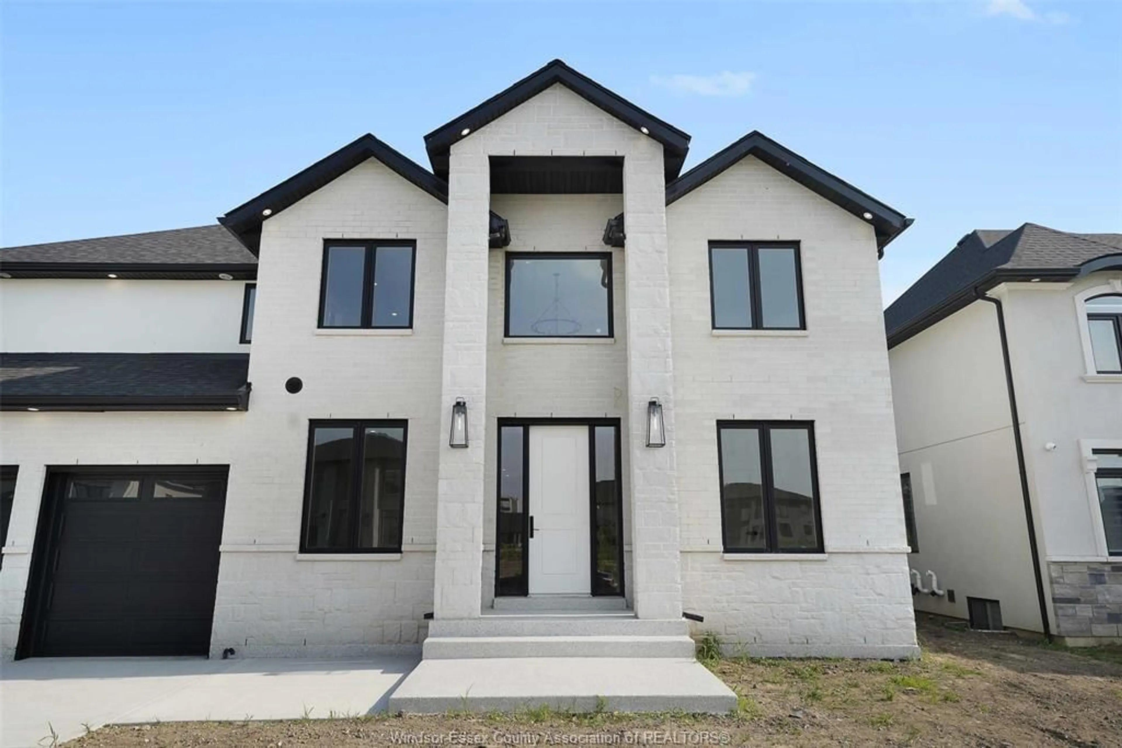 Home with brick exterior material, street for 4370 CATERINA Cres, LaSalle Ontario N9H 0N3