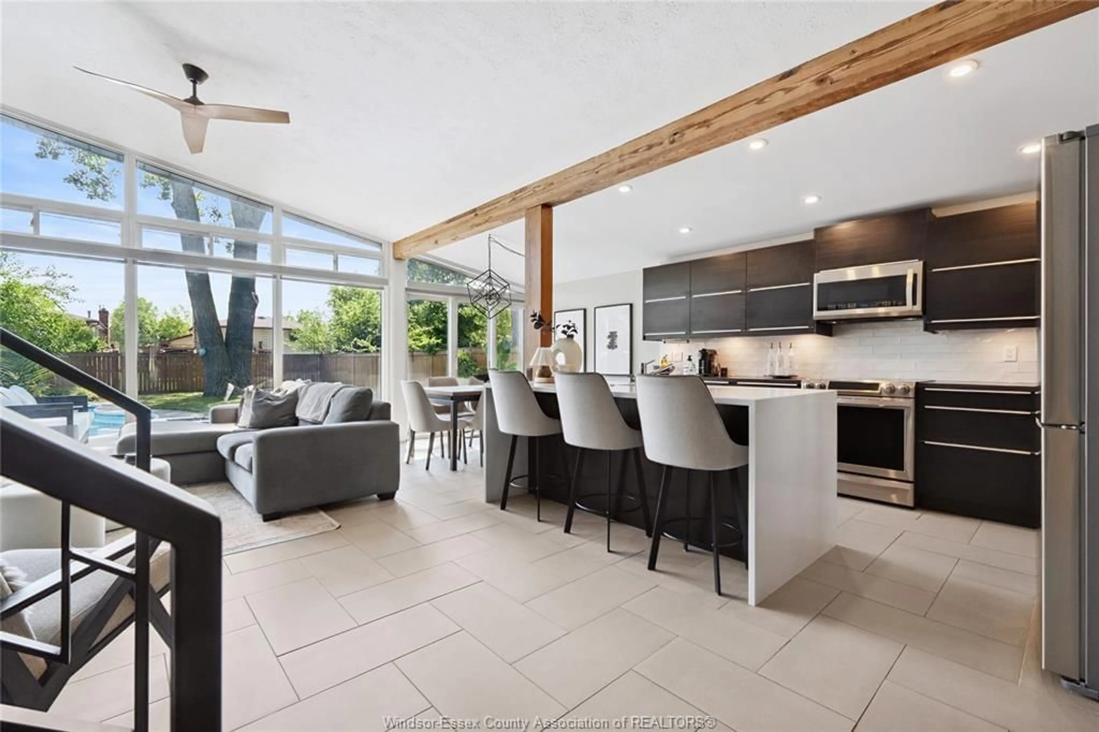 Open concept kitchen, ceramic/tile floor for 354 BARRY Ave, Tecumseh Ontario N8N 2G3