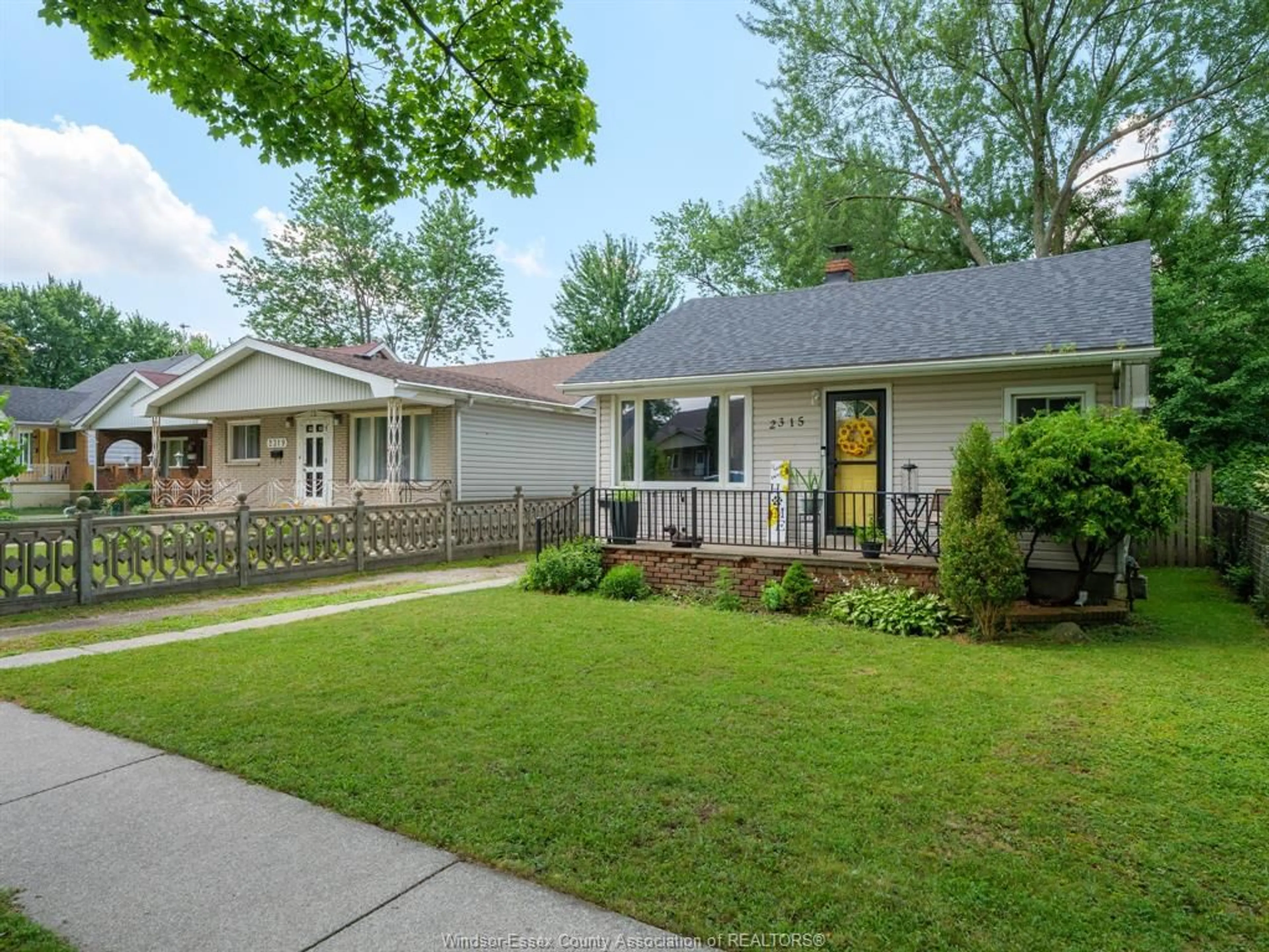 Home with vinyl exterior material, street for 2315 PARENT Ave, Windsor Ontario N8W 2E6