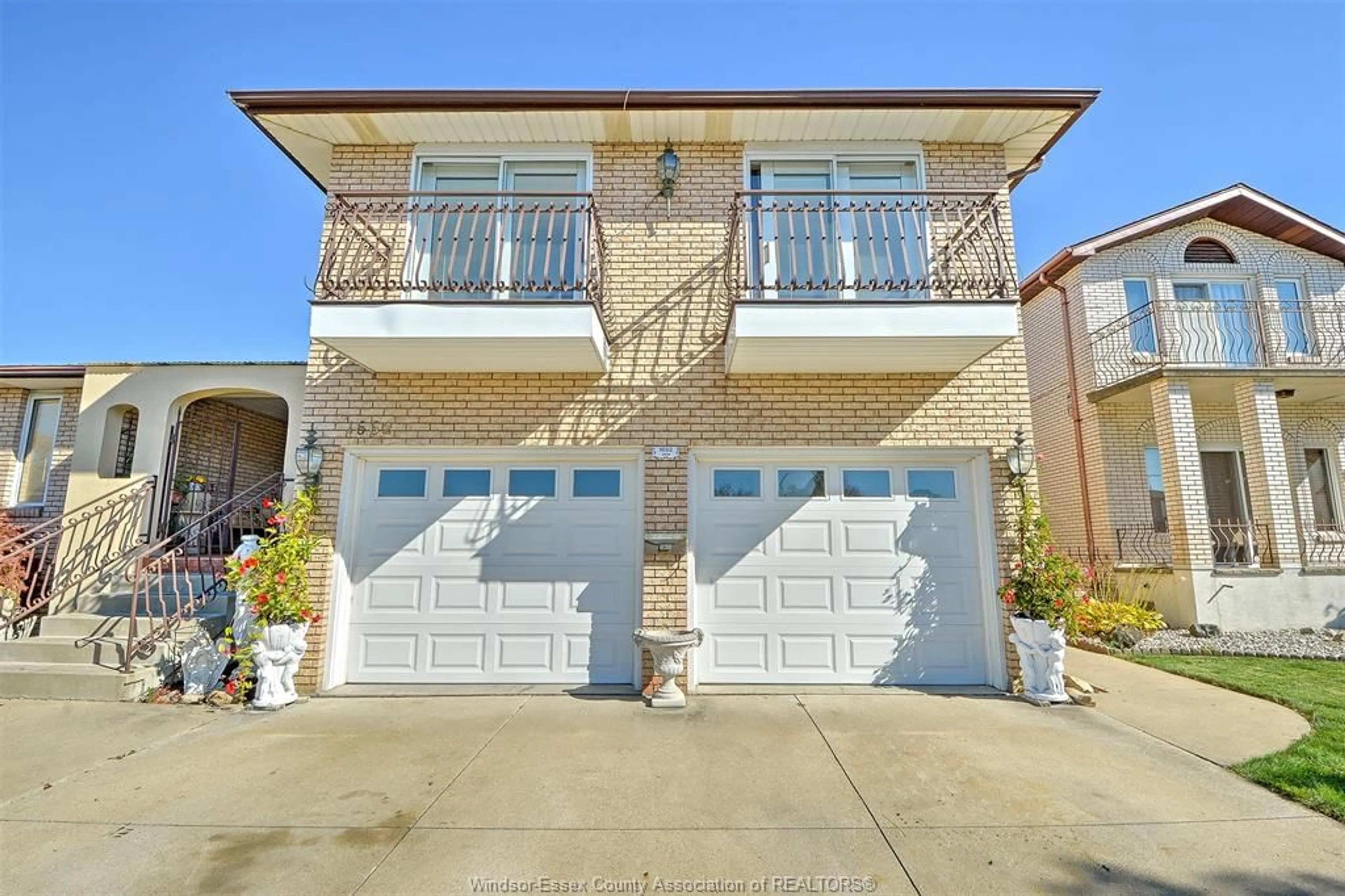 Unknown for 1662 ASKIN, Windsor Ontario N9B 3S3