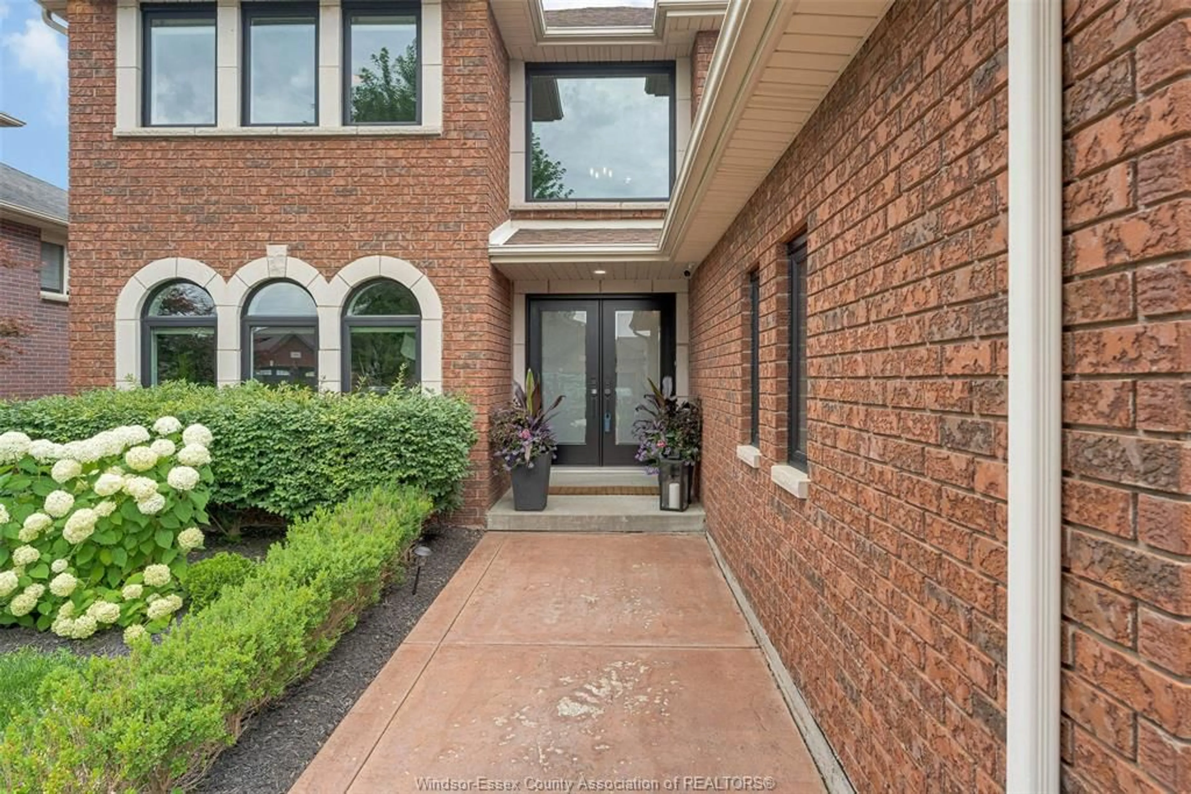 Home with brick exterior material, street for 2650 SKINNER St, LaSalle Ontario N9H 2R6