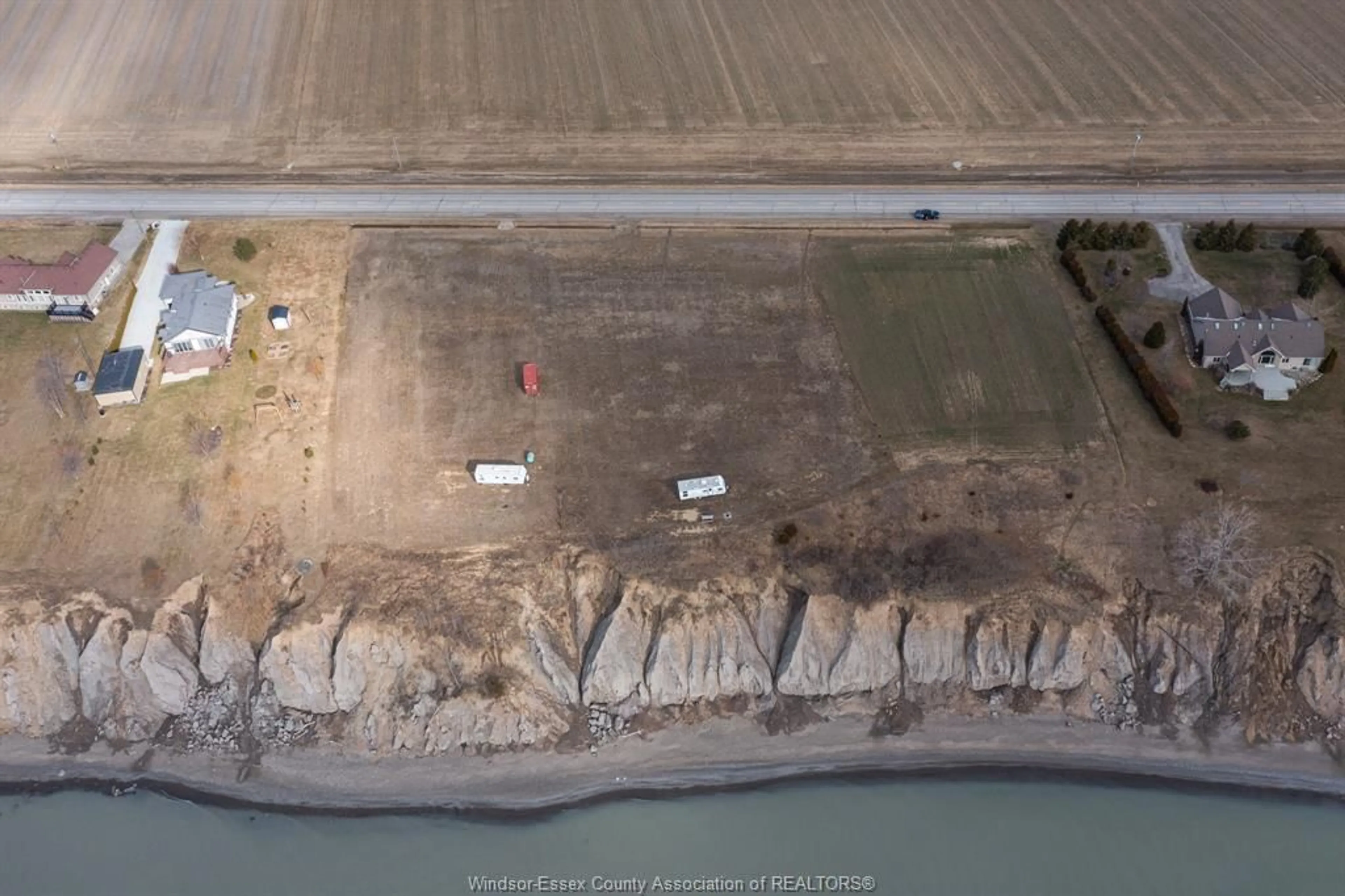 A pic from outside/outdoor area/front of a property/back of a property/a pic from drone, water/lake/river/ocean view for 4678 TALBOT TRAIL, Tilbury Ontario N0P 1W0