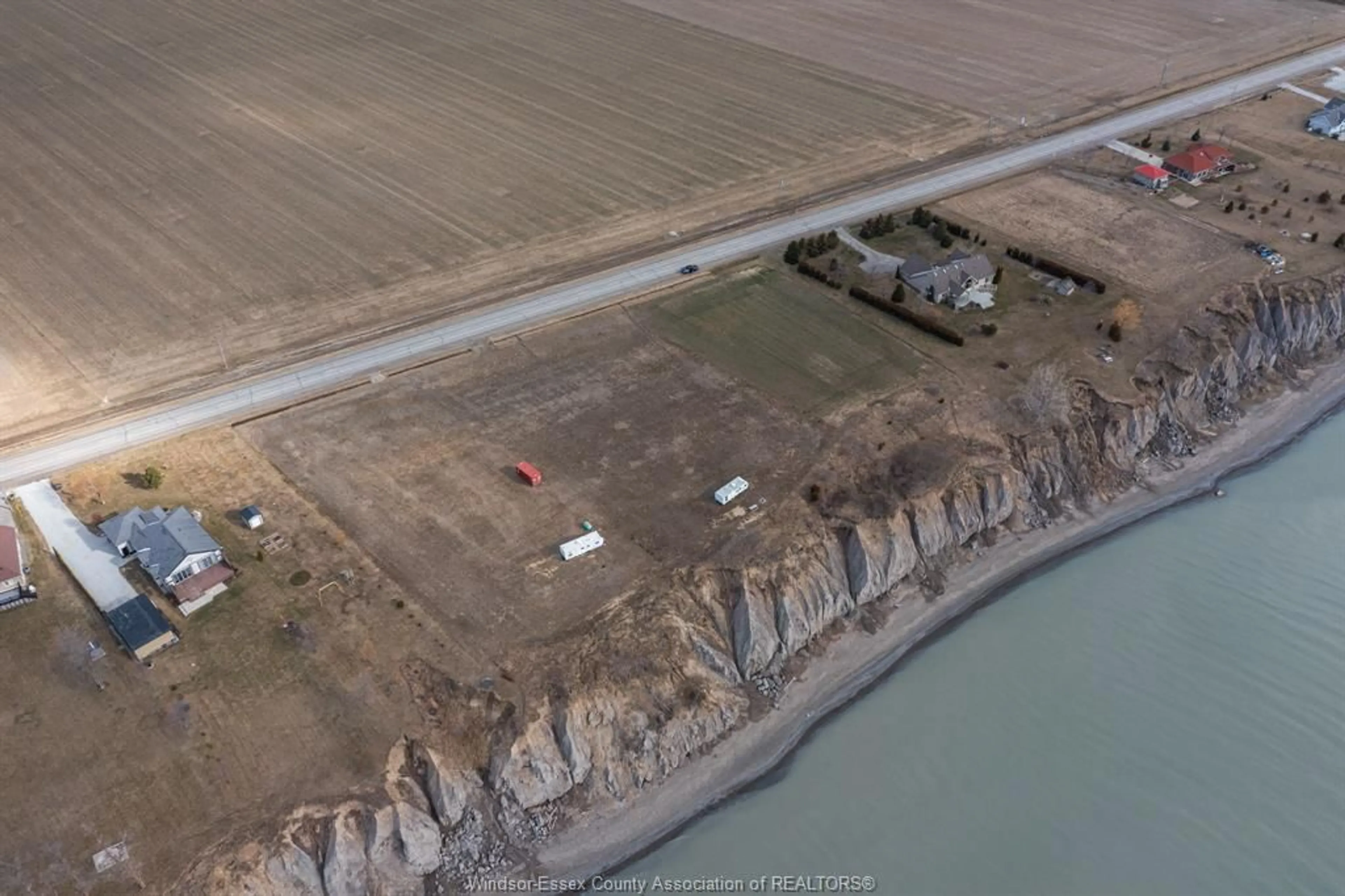 A pic from outside/outdoor area/front of a property/back of a property/a pic from drone, water/lake/river/ocean view for 4678 TALBOT TRAIL, Tilbury Ontario N0P 1W0
