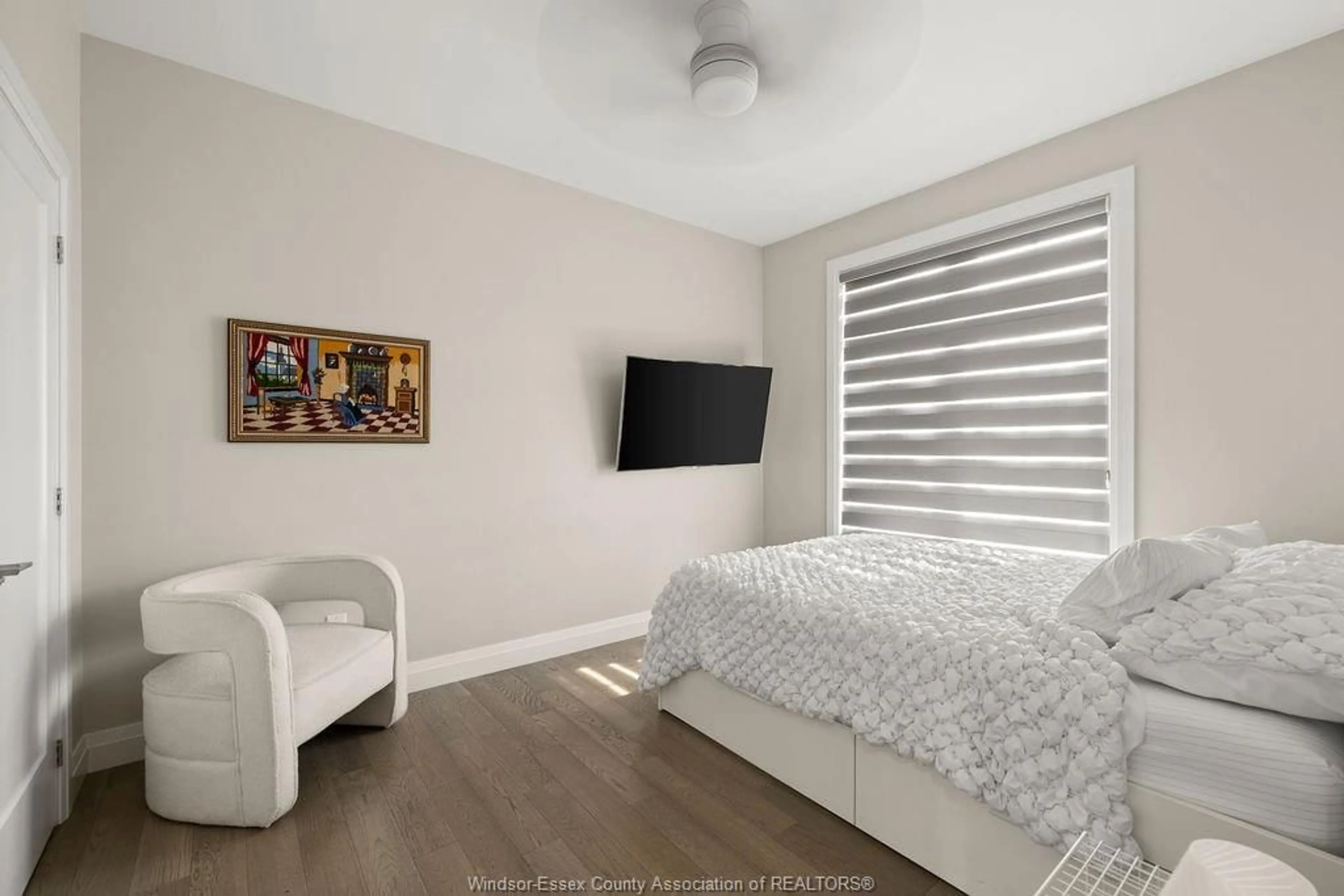 A pic of a room for 2507 CLEARWATER, Windsor Ontario N8P 0G3