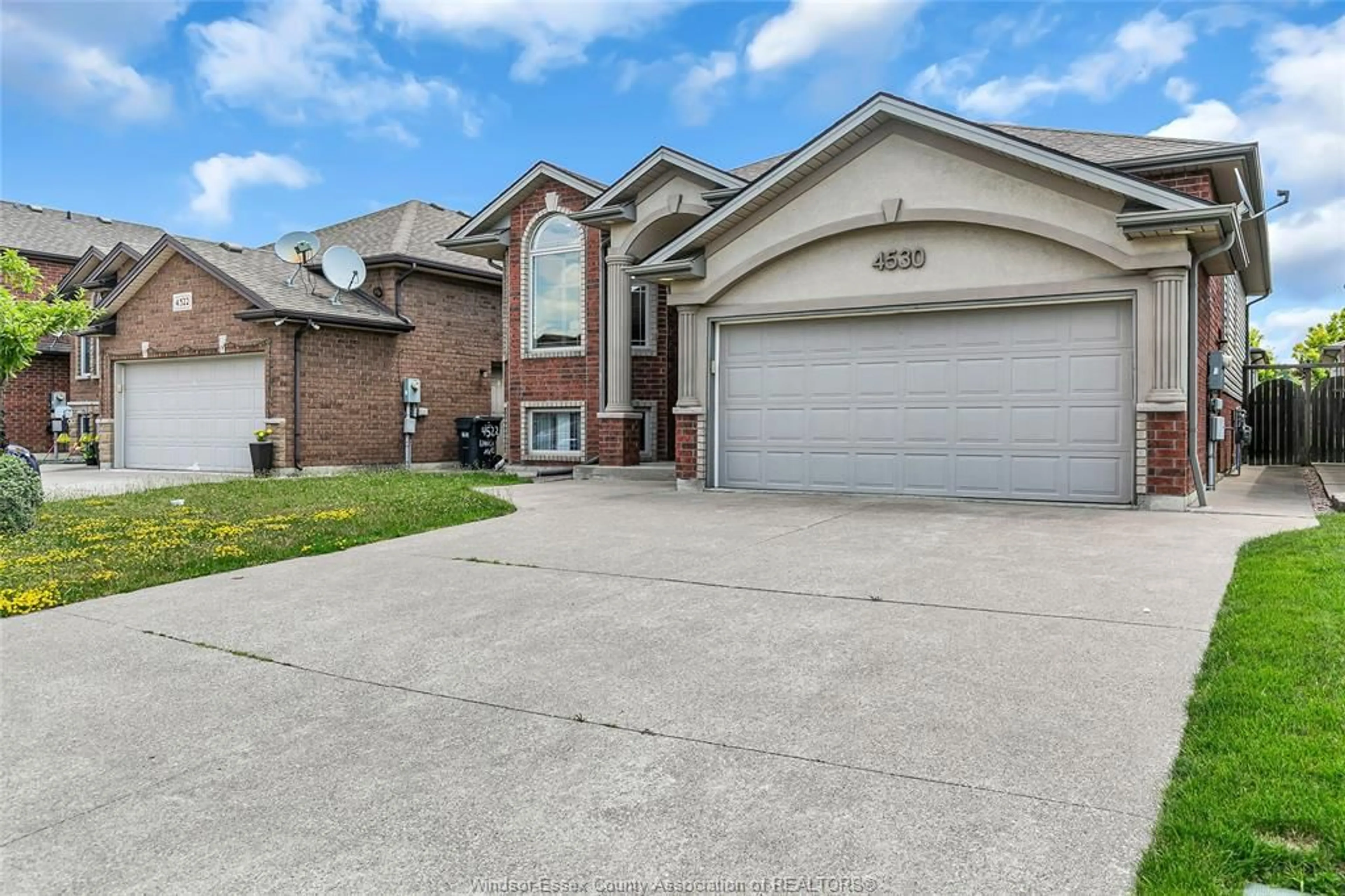 Home with brick exterior material, street for 4530 UNICORN, Windsor Ontario N9G 3G6