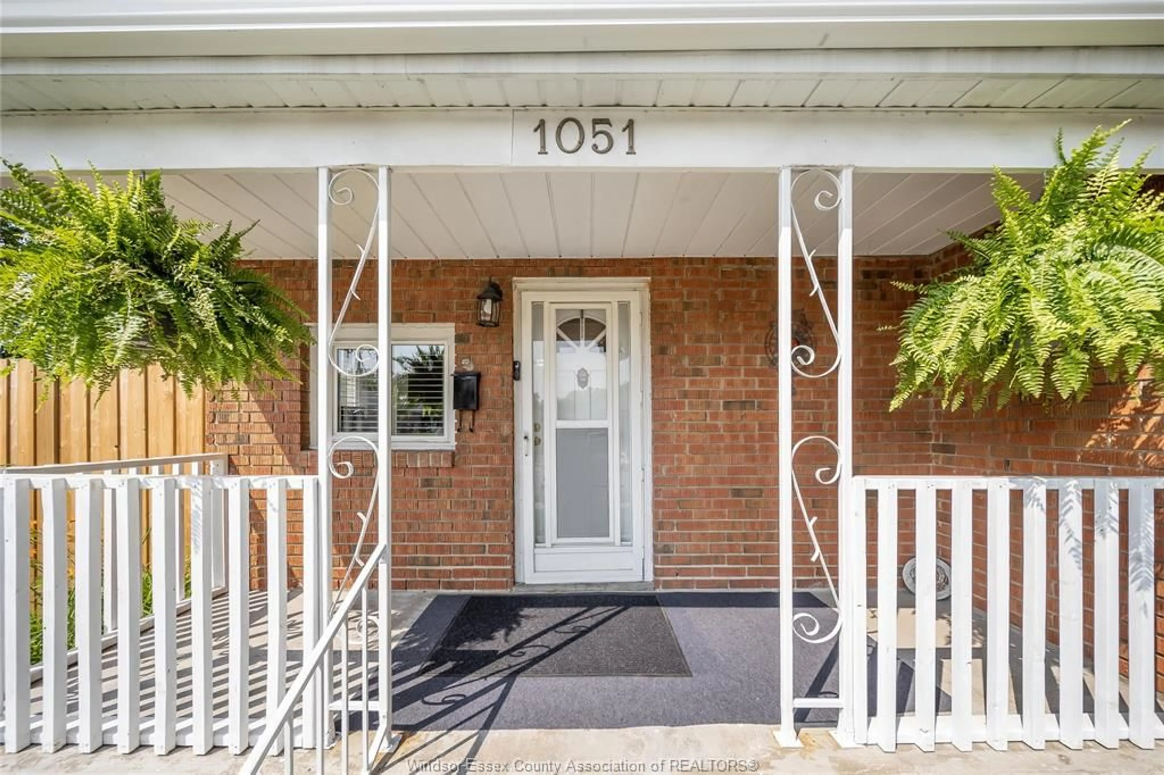 Indoor entryway for 1051 PILLETTE Rd, Windsor Ontario N8Y 3B7
