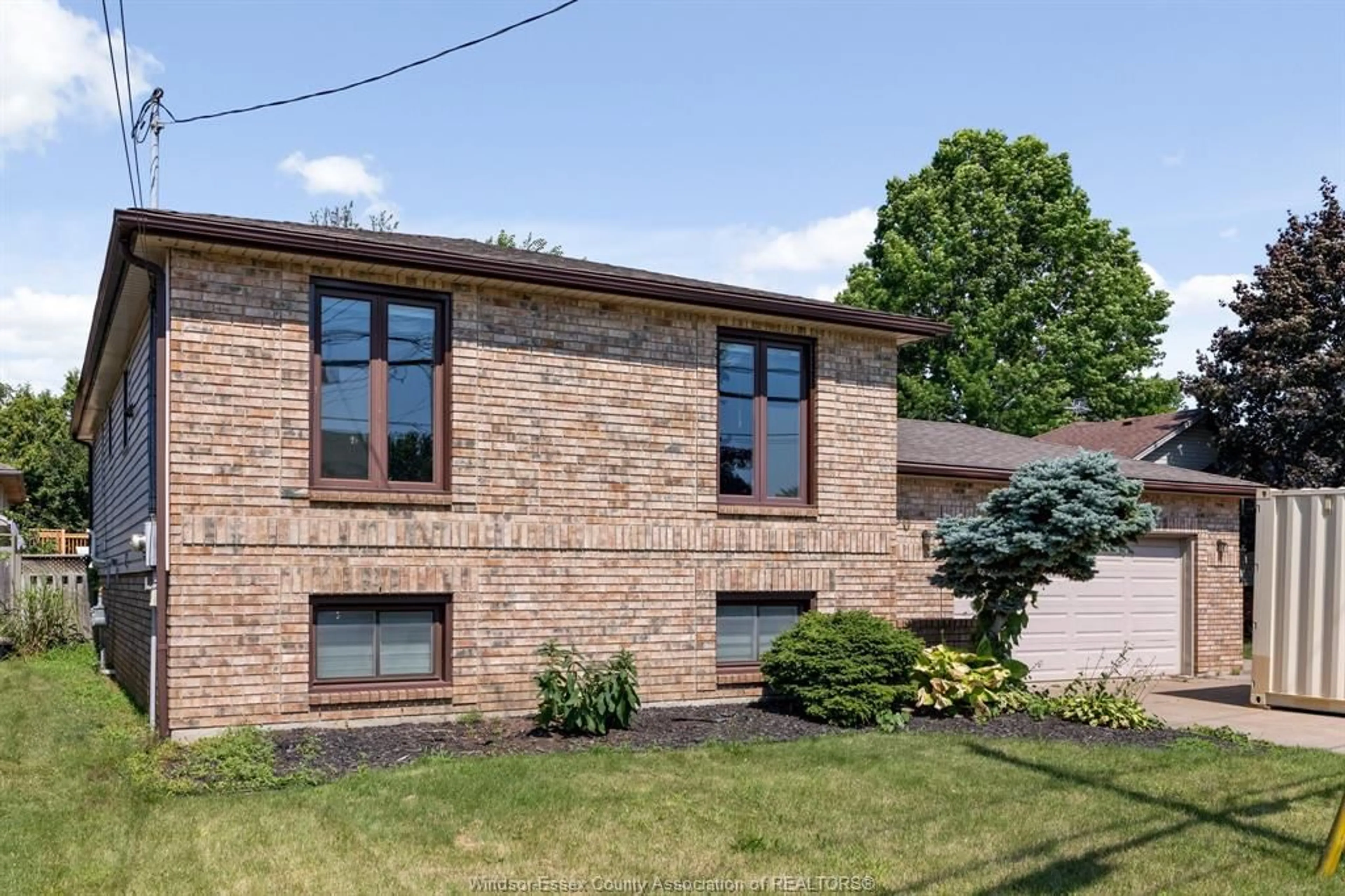 Home with brick exterior material, street for 350 MAYFAIR Ave, LaSalle Ontario N9J 2H5