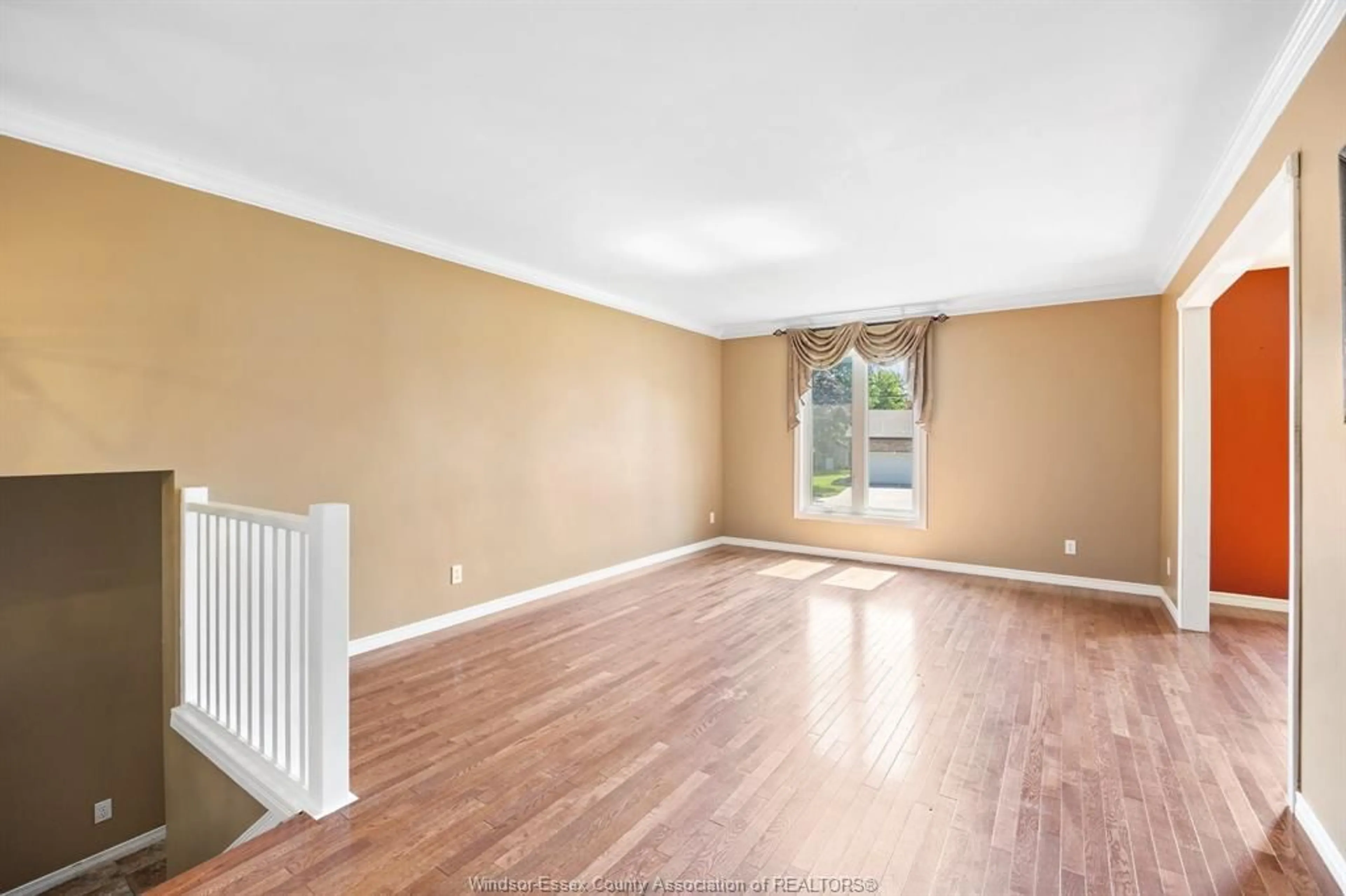 A pic of a room for 350 MAYFAIR Ave, LaSalle Ontario N9J 2H5
