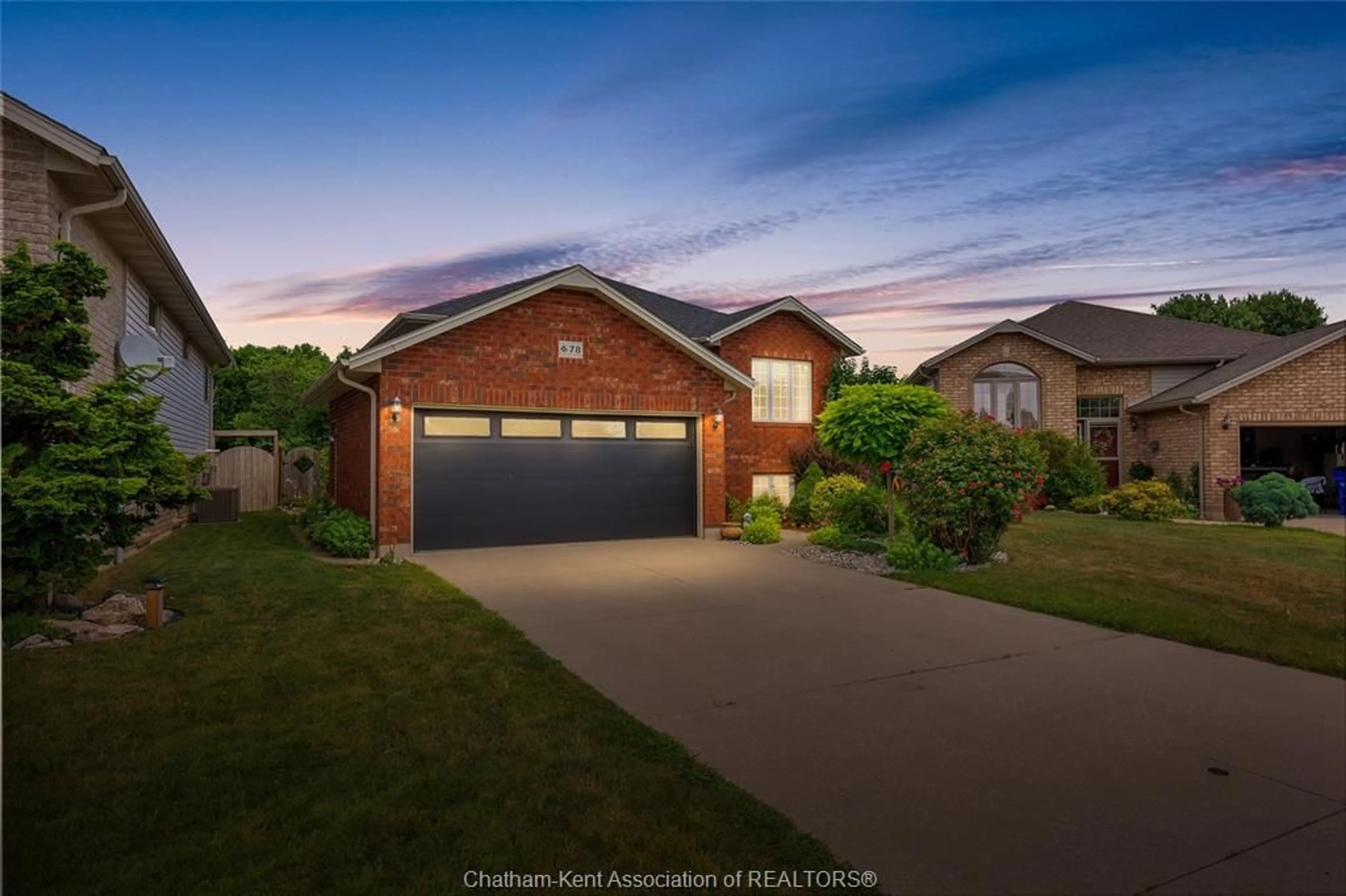 Home with brick exterior material, street for 78 Smithfield Cir, Chatham Ontario N7L 5S1