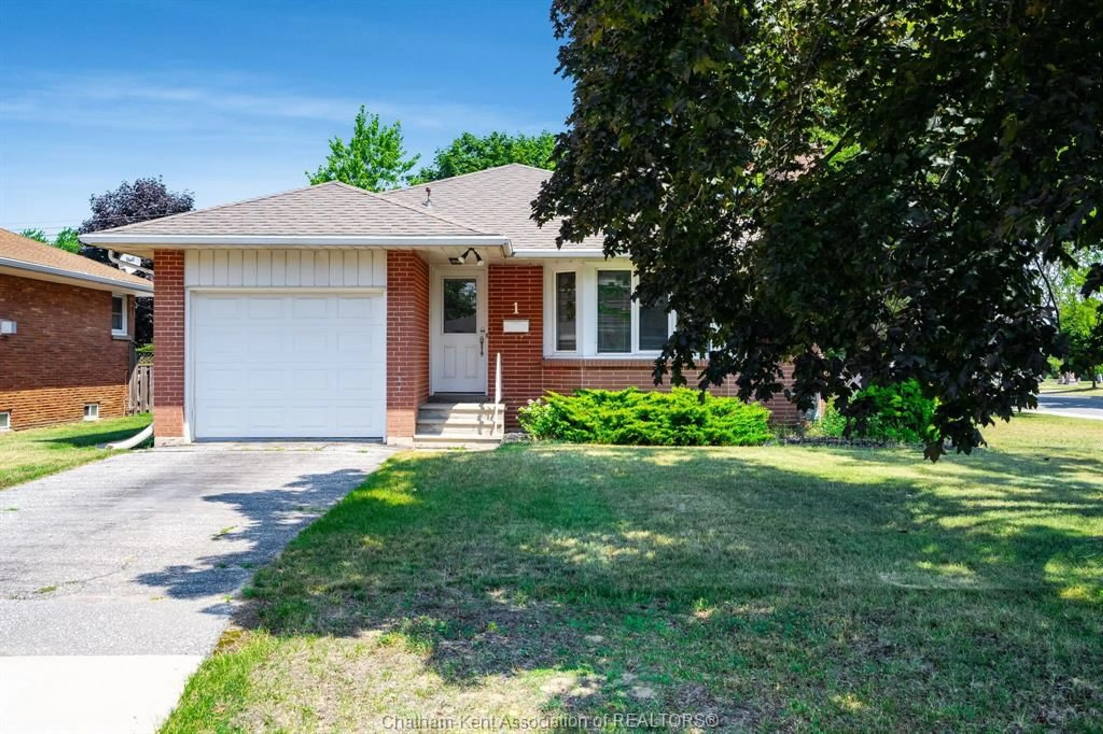 Home with brick exterior material, street for 1 Lorne Ave, Leamington Ontario N8H 2H6