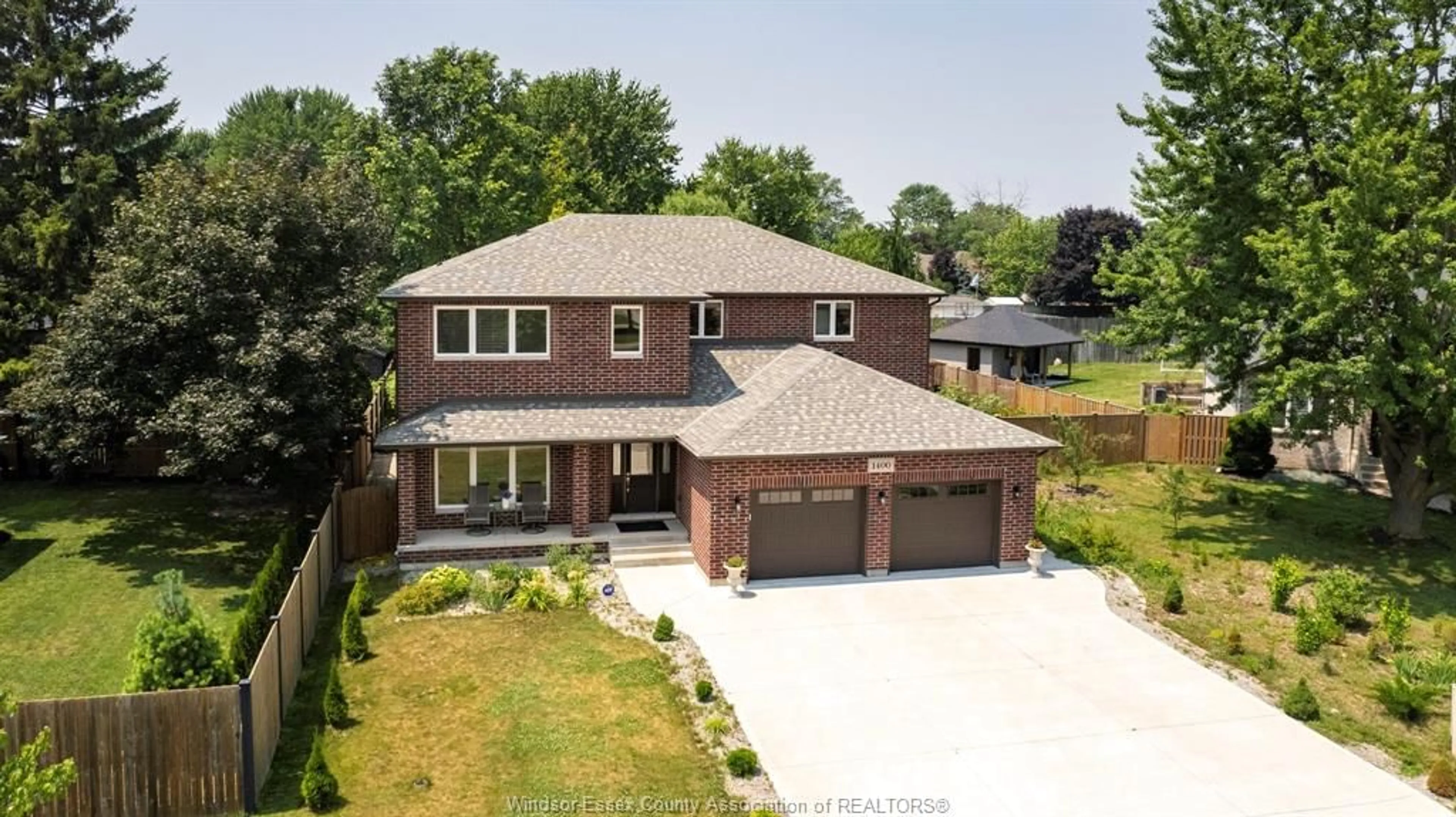 Home with brick exterior material, street for 1400 MONCK, LaSalle Ontario N9J 3P5
