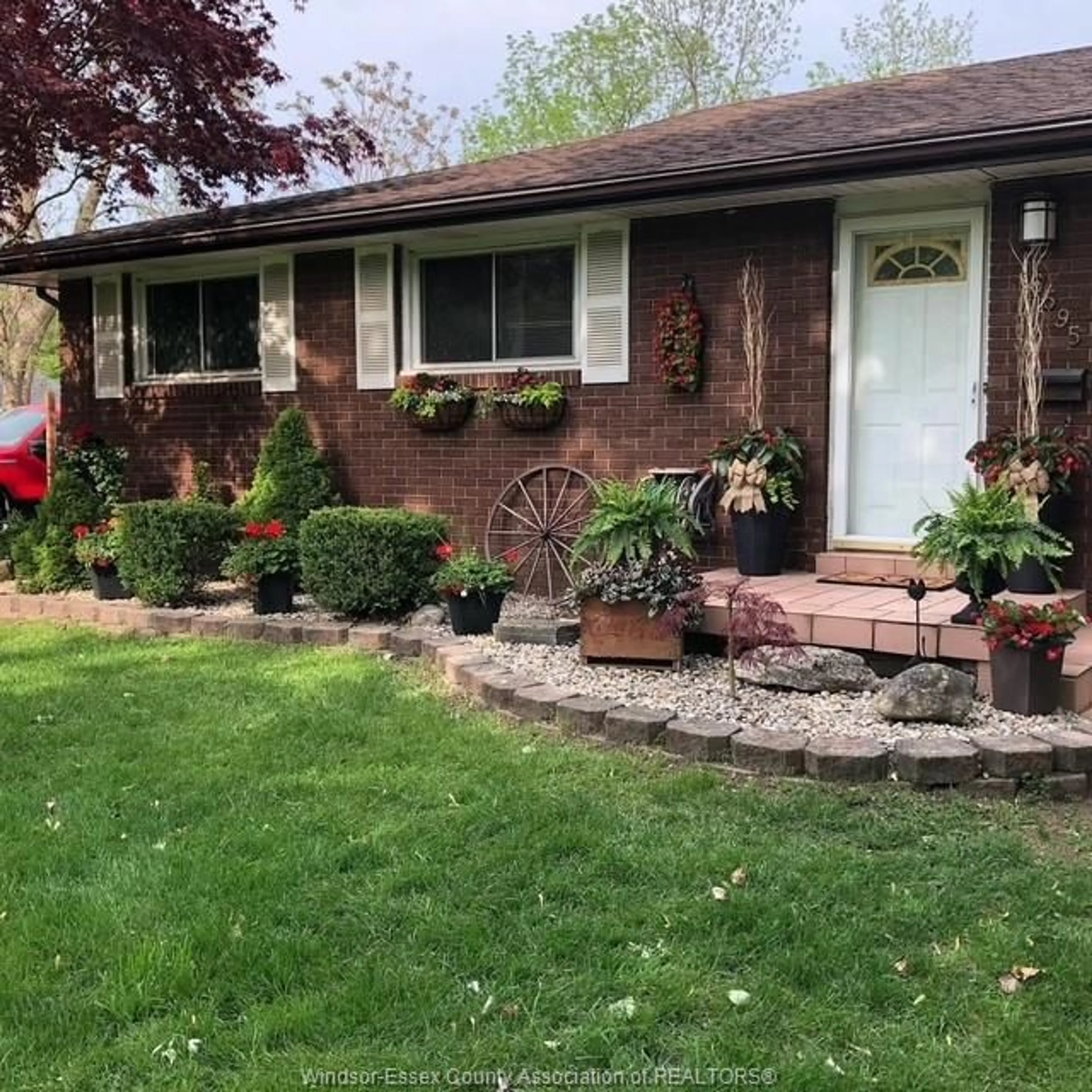 Home with brick exterior material, street for 6595 MATCHETTE, LaSalle Ontario N9J 2J9