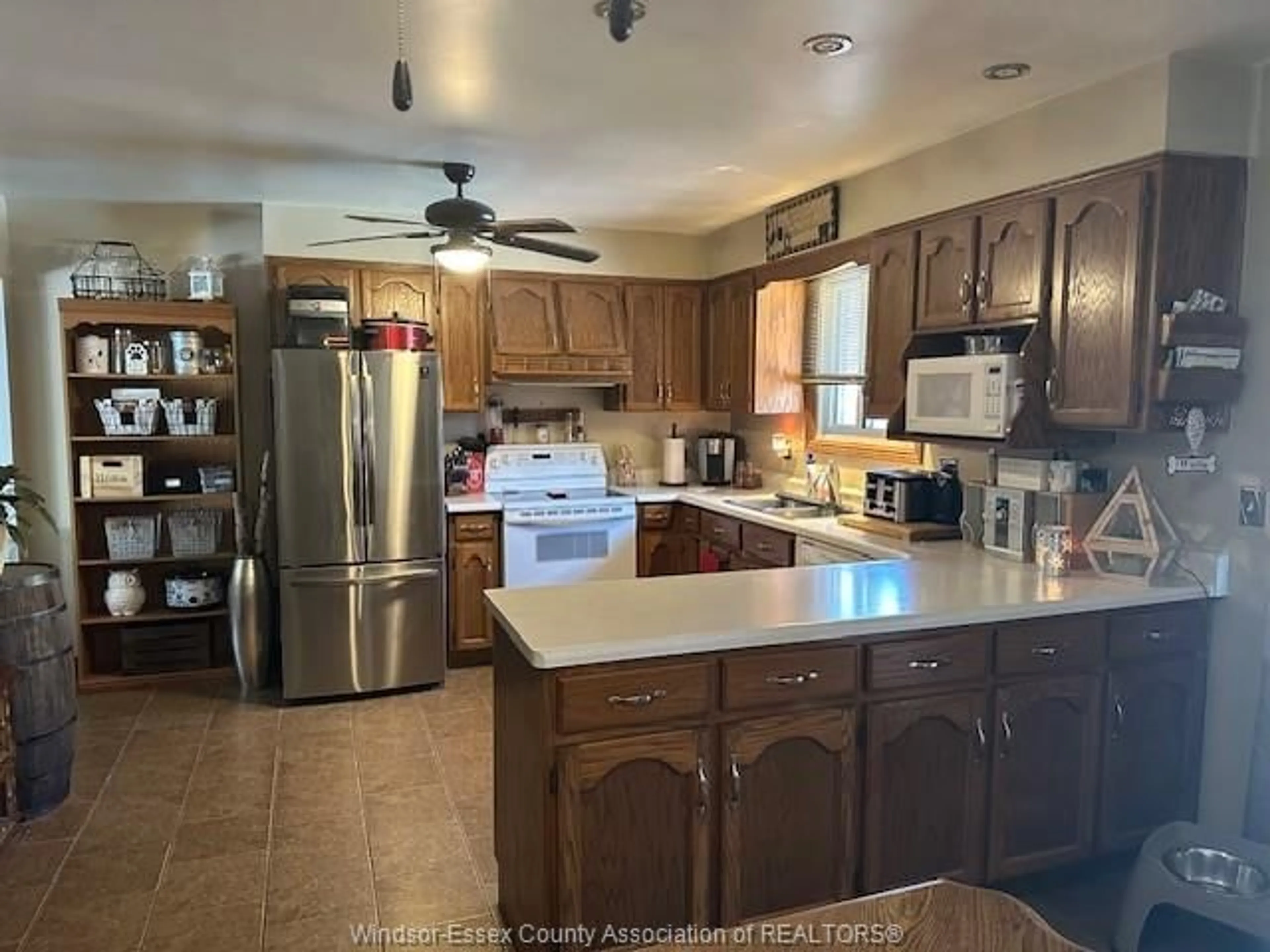 Open concept kitchen, ceramic/tile floor for 6595 MATCHETTE, LaSalle Ontario N9J 2J9
