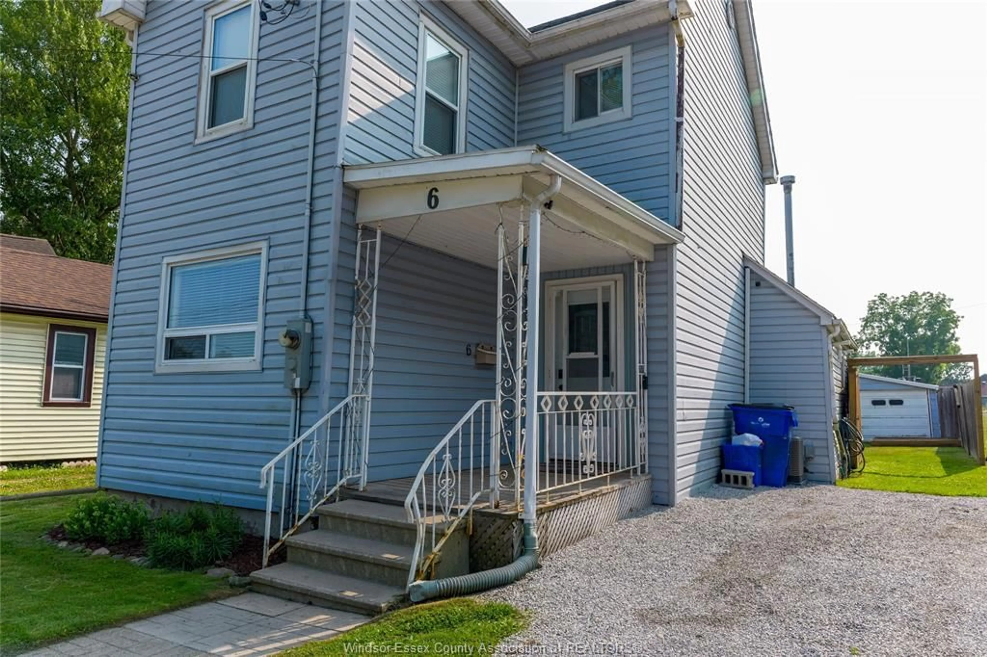 Unknown for 6 HYSLOP St, Chatham Ontario N7M 4X1