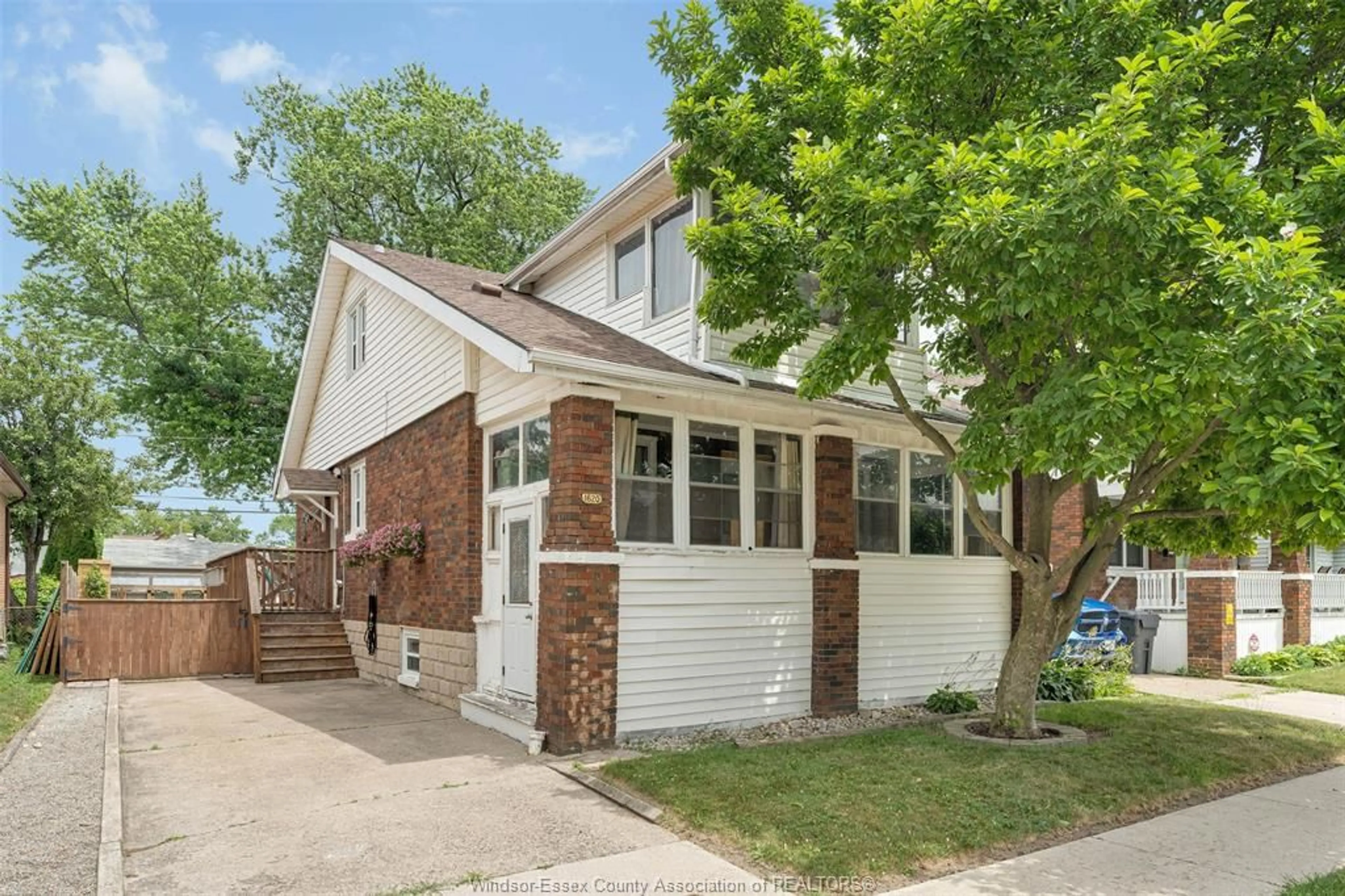 Home with brick exterior material, street for 1620 ELLROSE, Windsor Ontario N8Y 3X7