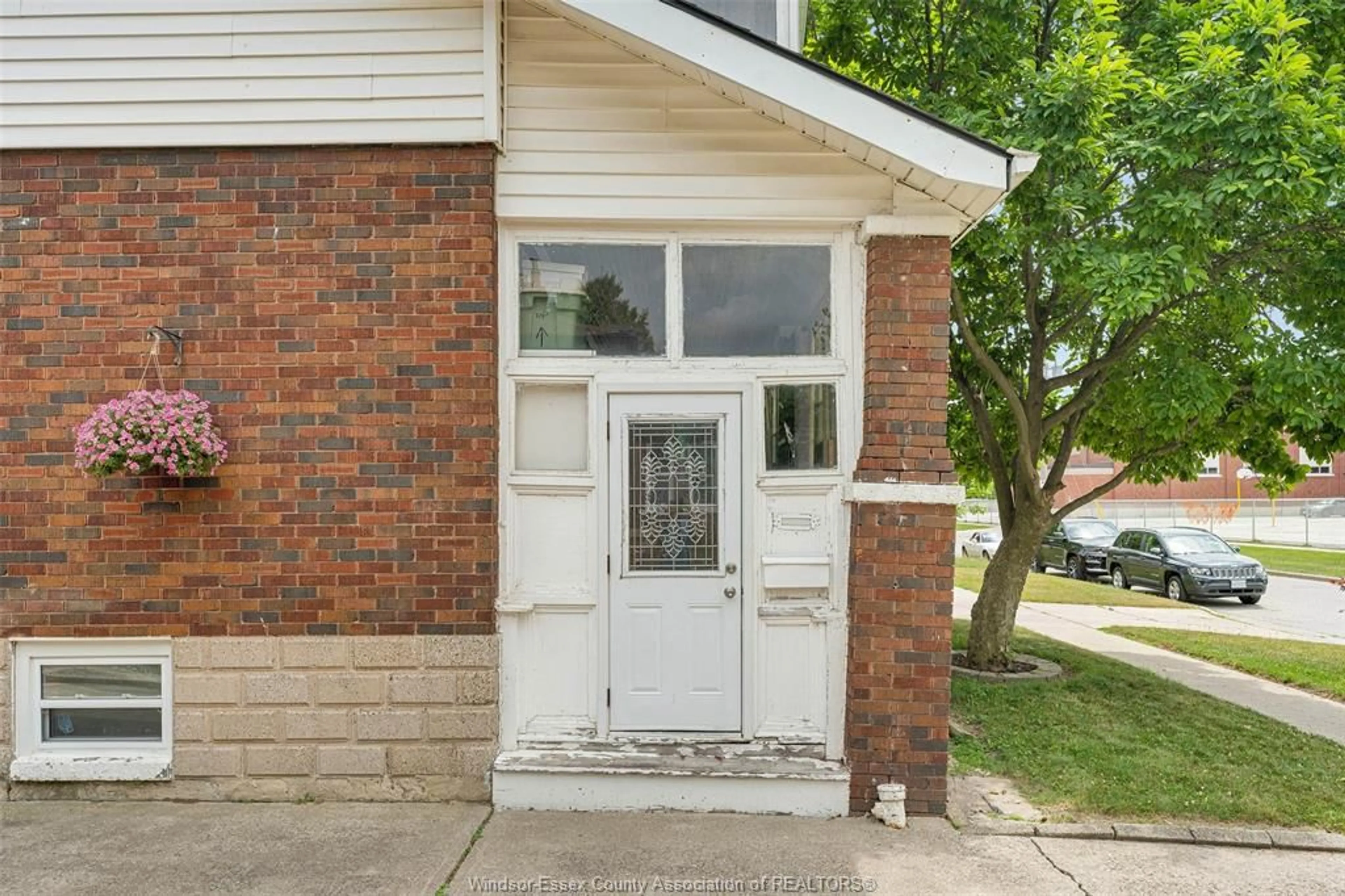 Unknown for 1620 ELLROSE, Windsor Ontario N8Y 3X7