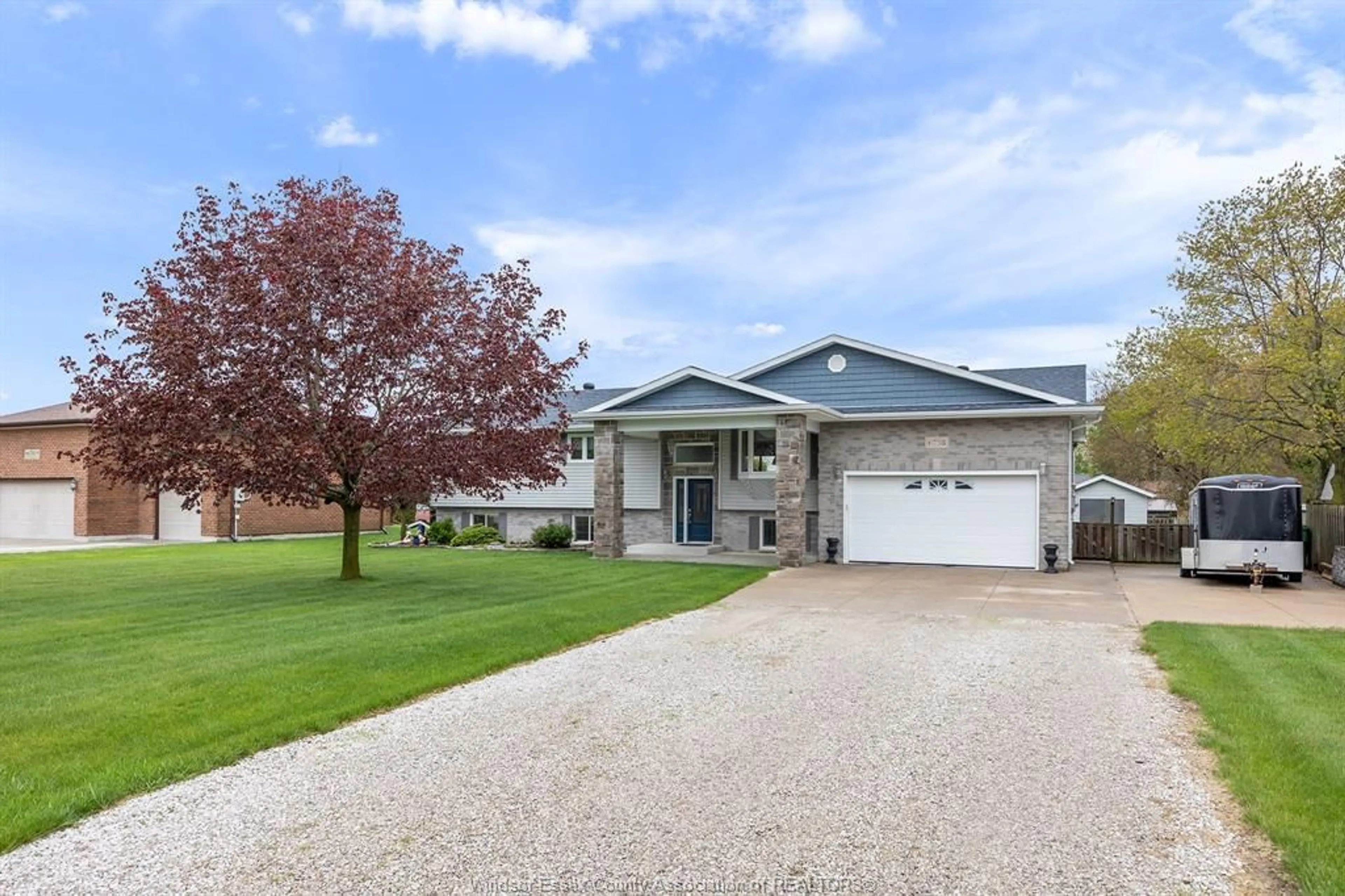 Home with vinyl exterior material, street for 6758 COUNTY RD 50, Amherstburg Ontario N0R 1G0