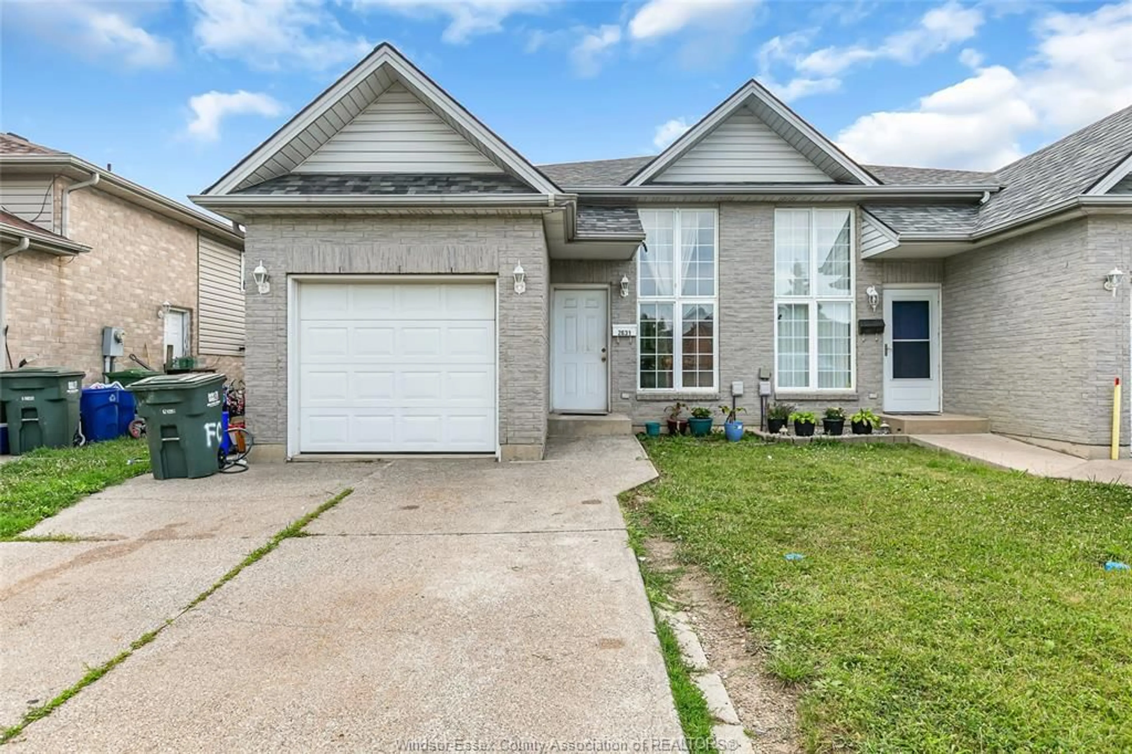 Home with vinyl exterior material, street for 2631 TEEDIE Cres, Windsor Ontario N8R 2K5