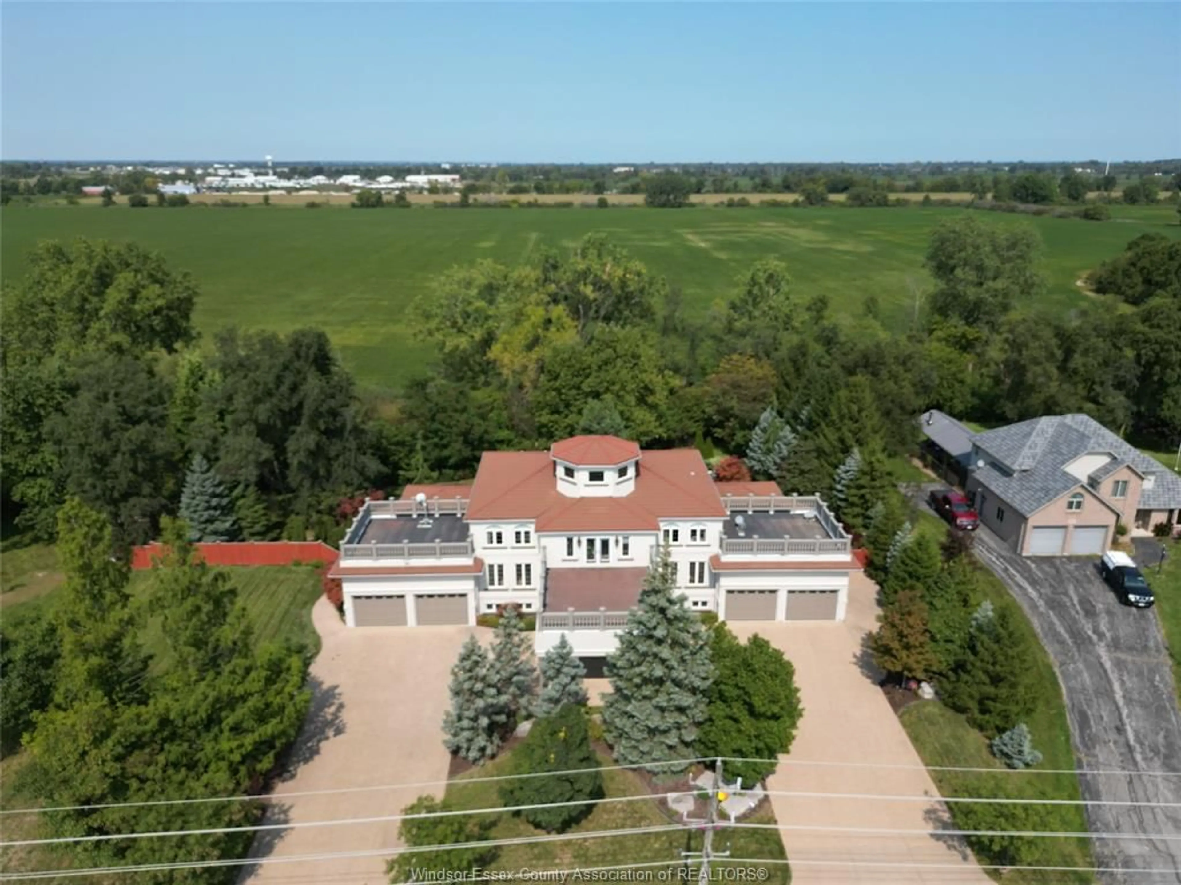 A pic from outside/outdoor area/front of a property/back of a property/a pic from drone, building for 74 COUNTY RD 42, Maidstone Ontario N0R 1K0
