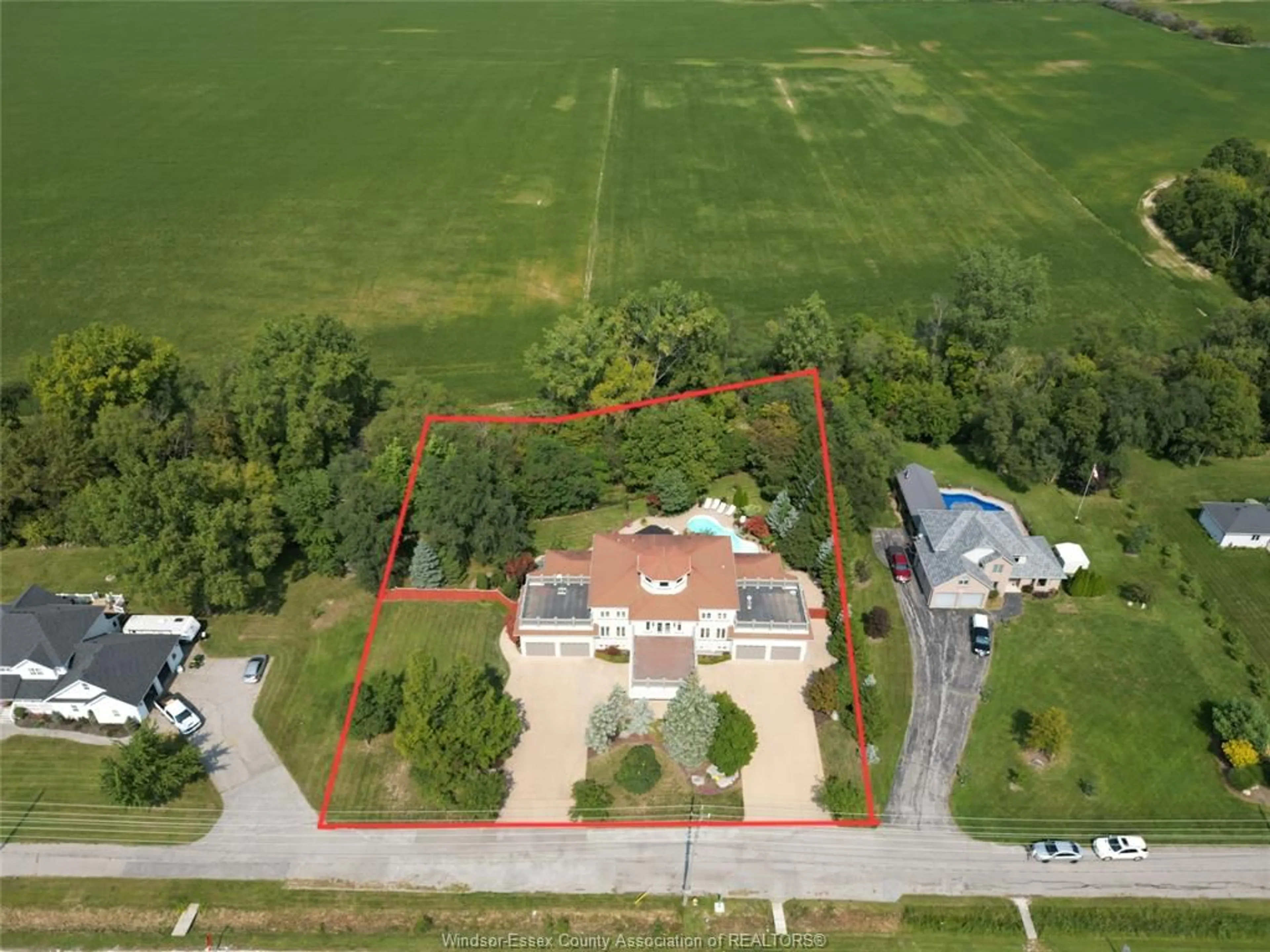 A pic from outside/outdoor area/front of a property/back of a property/a pic from drone, building for 74 COUNTY RD 42, Maidstone Ontario N0R 1K0