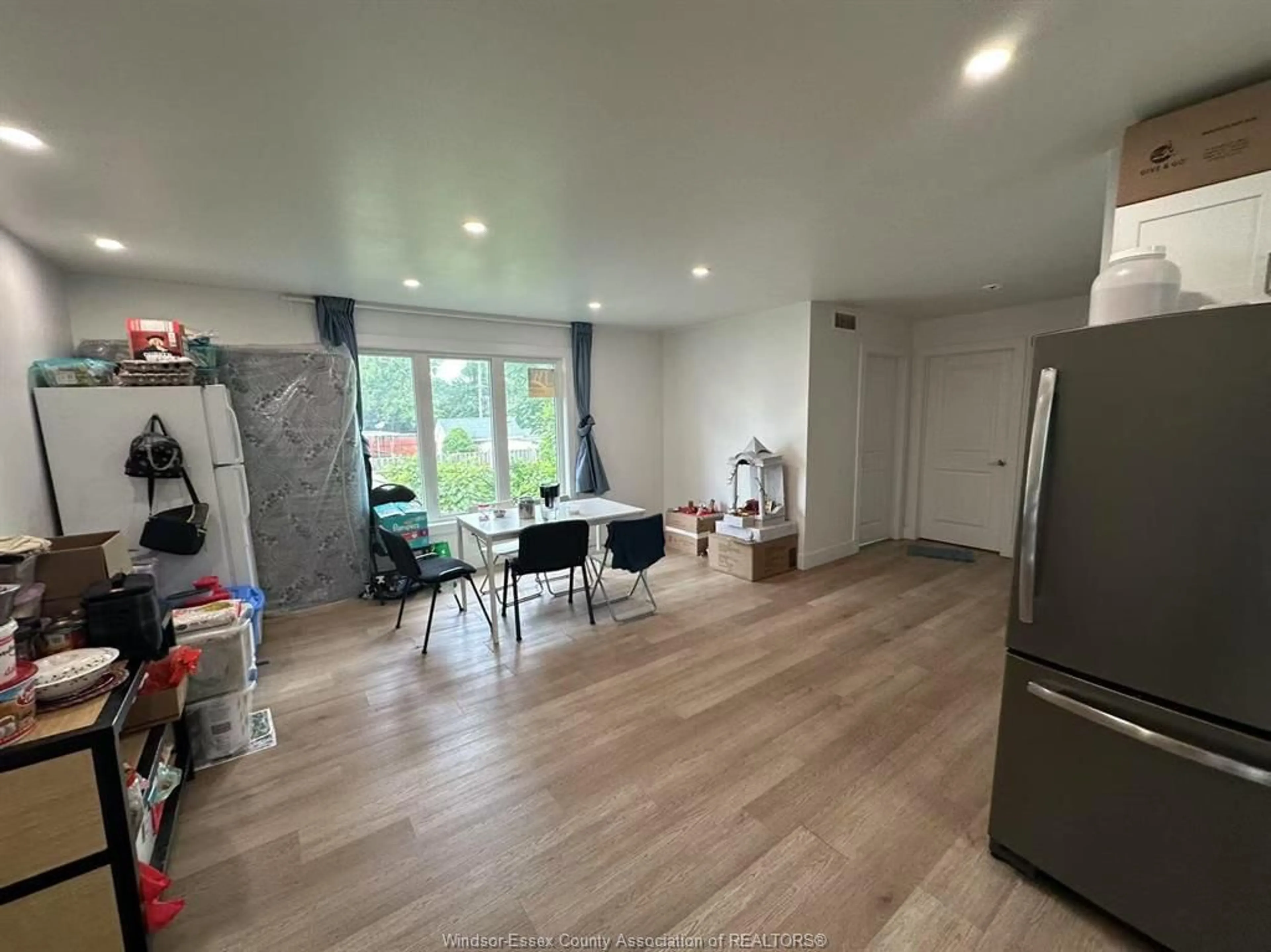 A pic of a room for 788 BRIDGE, Windsor Ontario N9B 2M6
