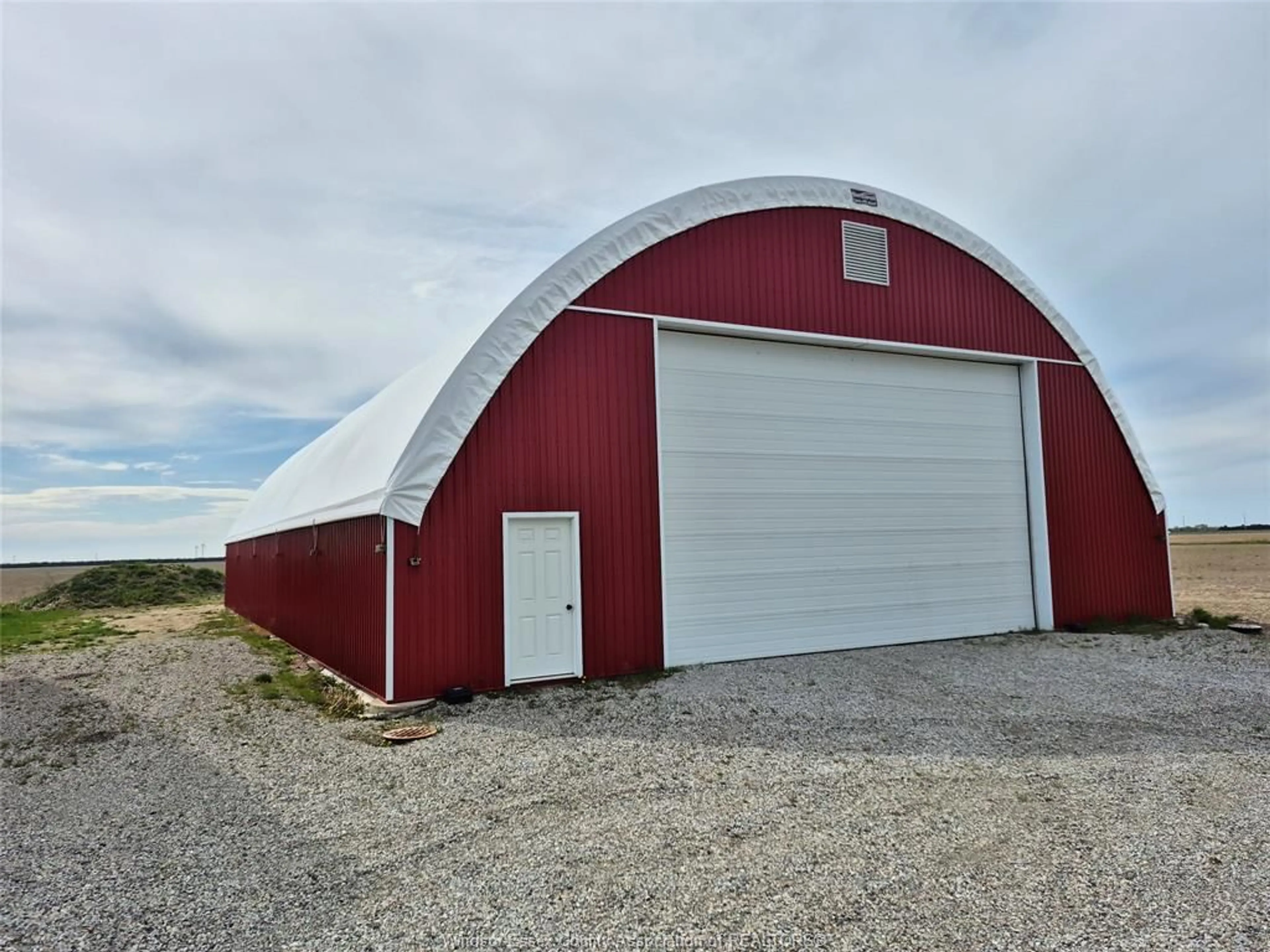 Unknown for 3825 Comber Sideroad, Lakeshore Ontario N0R 1N0