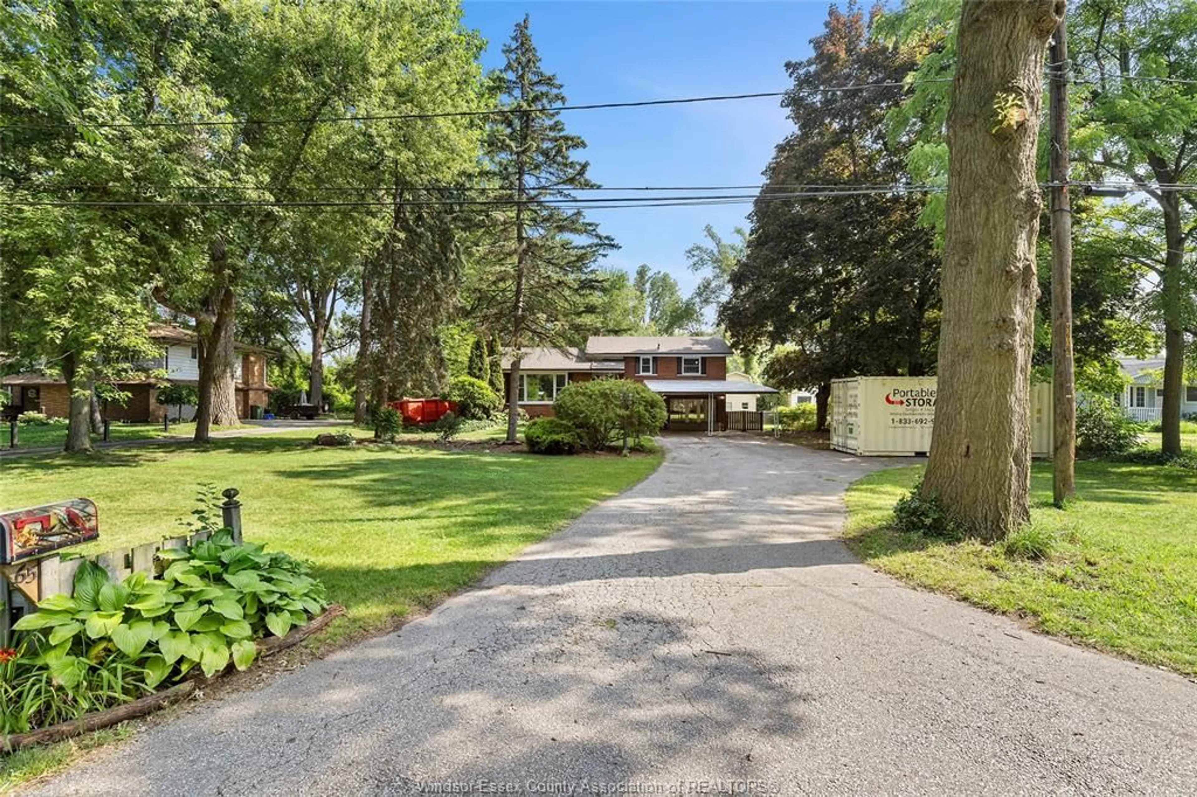 Patio, street for 65 MAJOR, LaSalle Ontario N9J 1C6