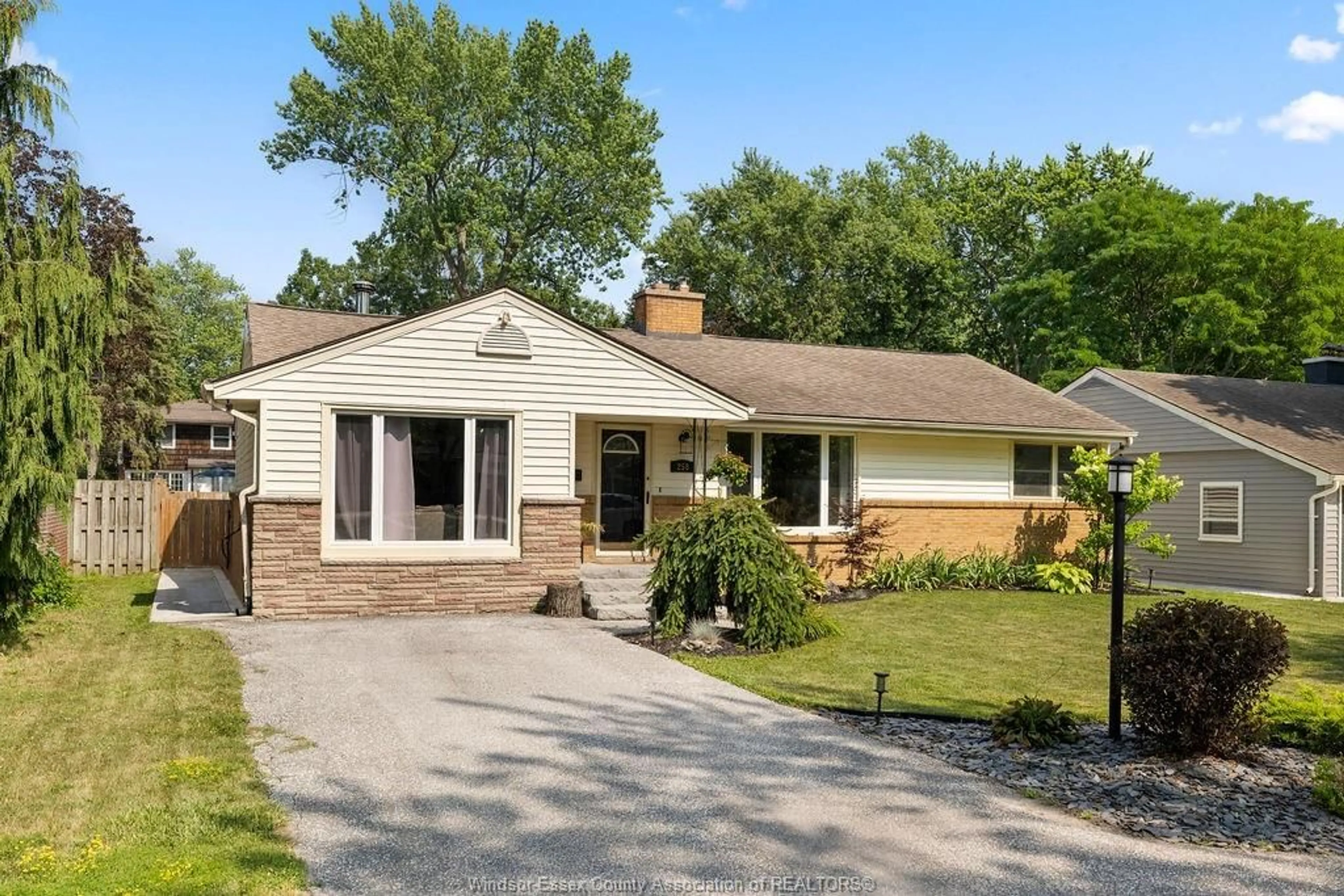 Home with brick exterior material, street for 258 ARLINGTON BLVD, Tecumseh Ontario N8N 2J7