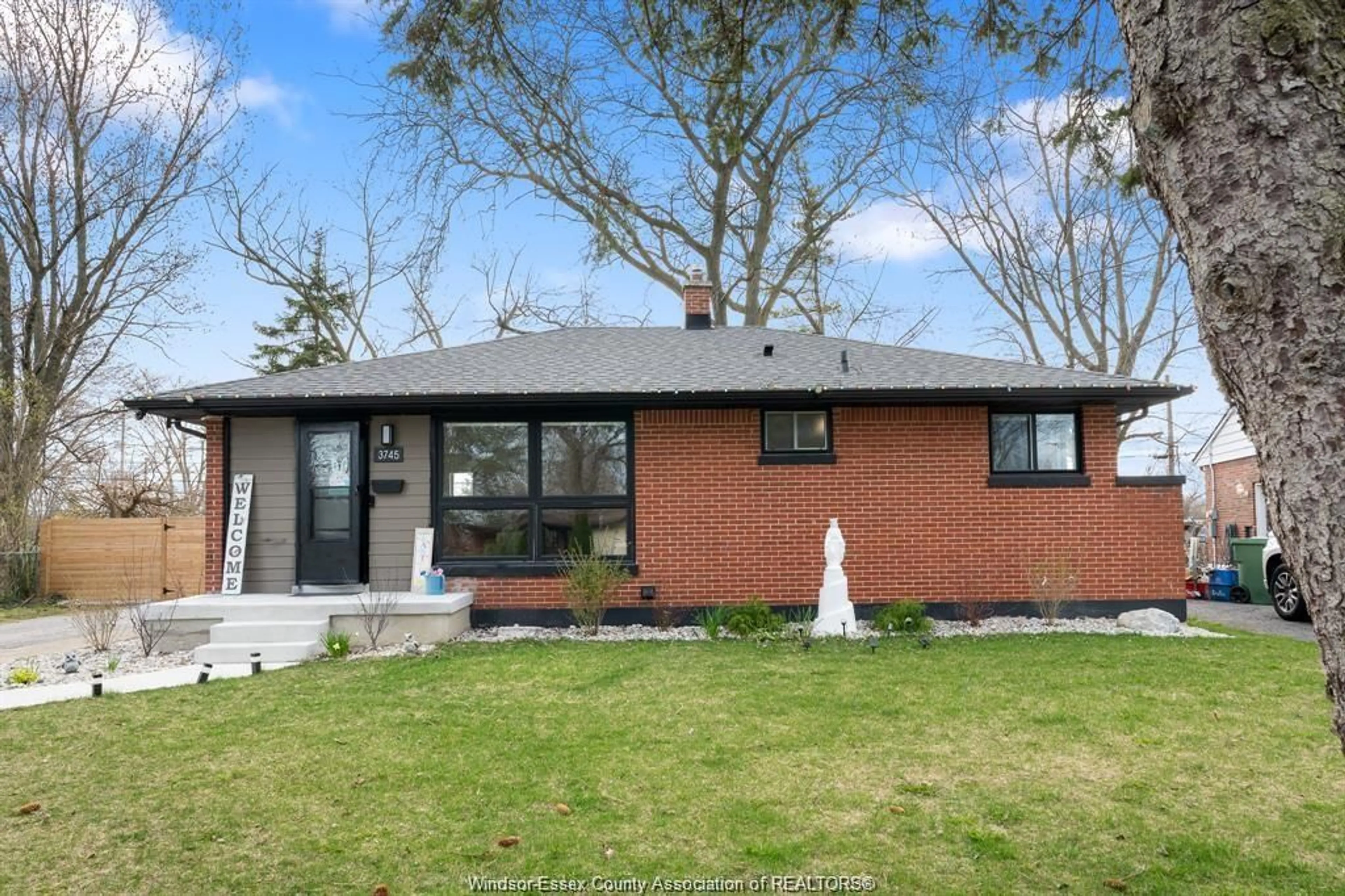 Home with brick exterior material, street for 3745 MCKAY Ave, Windsor Ontario N9E 2S3
