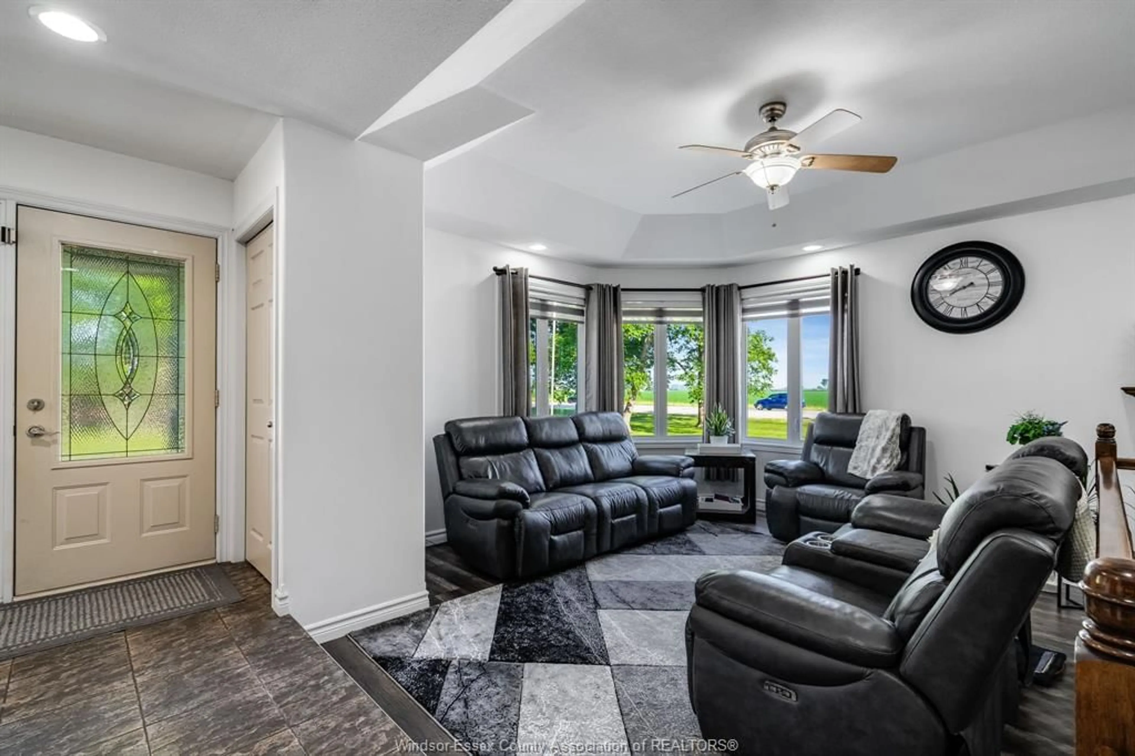 Living room with furniture, ceramic/tile floor for 5460 QUEENS LINE, Tilbury Ontario N0P 2L0