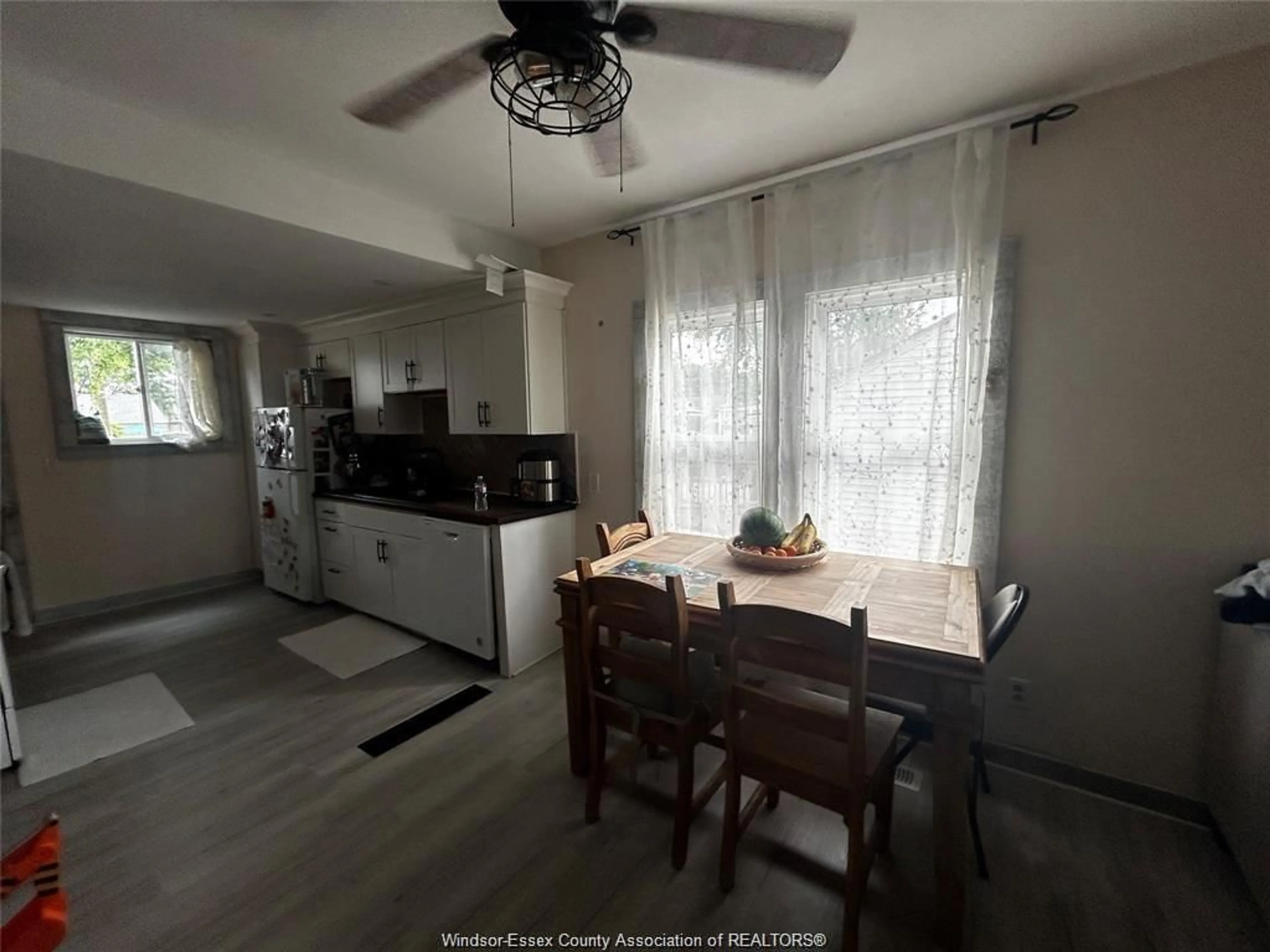 Dining room, unknown for 1132 CURRY Ave, Windsor Ontario N9B 2C9