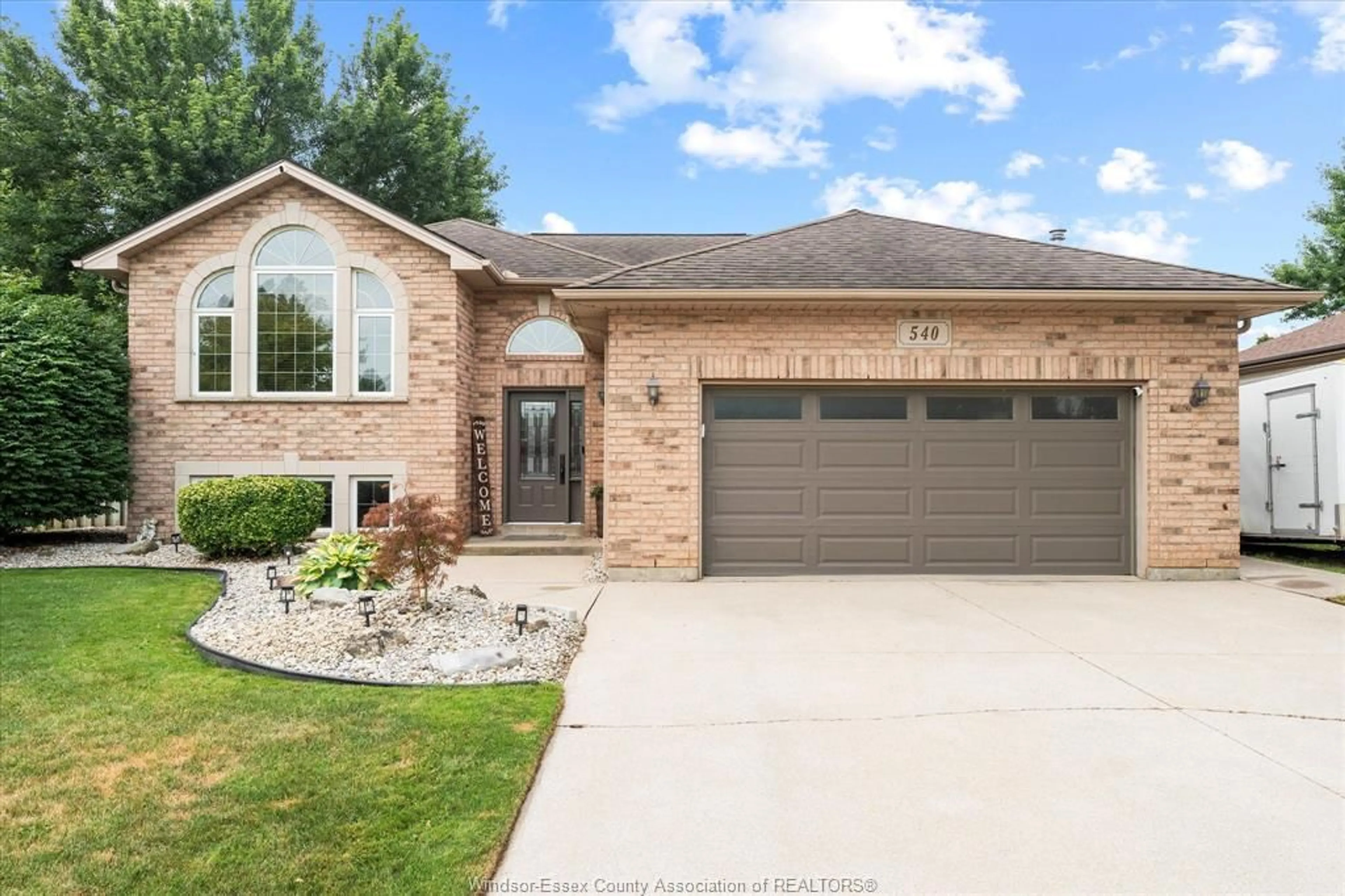 Home with brick exterior material, street for 540 VANDERNOOT Ave, LaSalle Ontario N9J 3P6