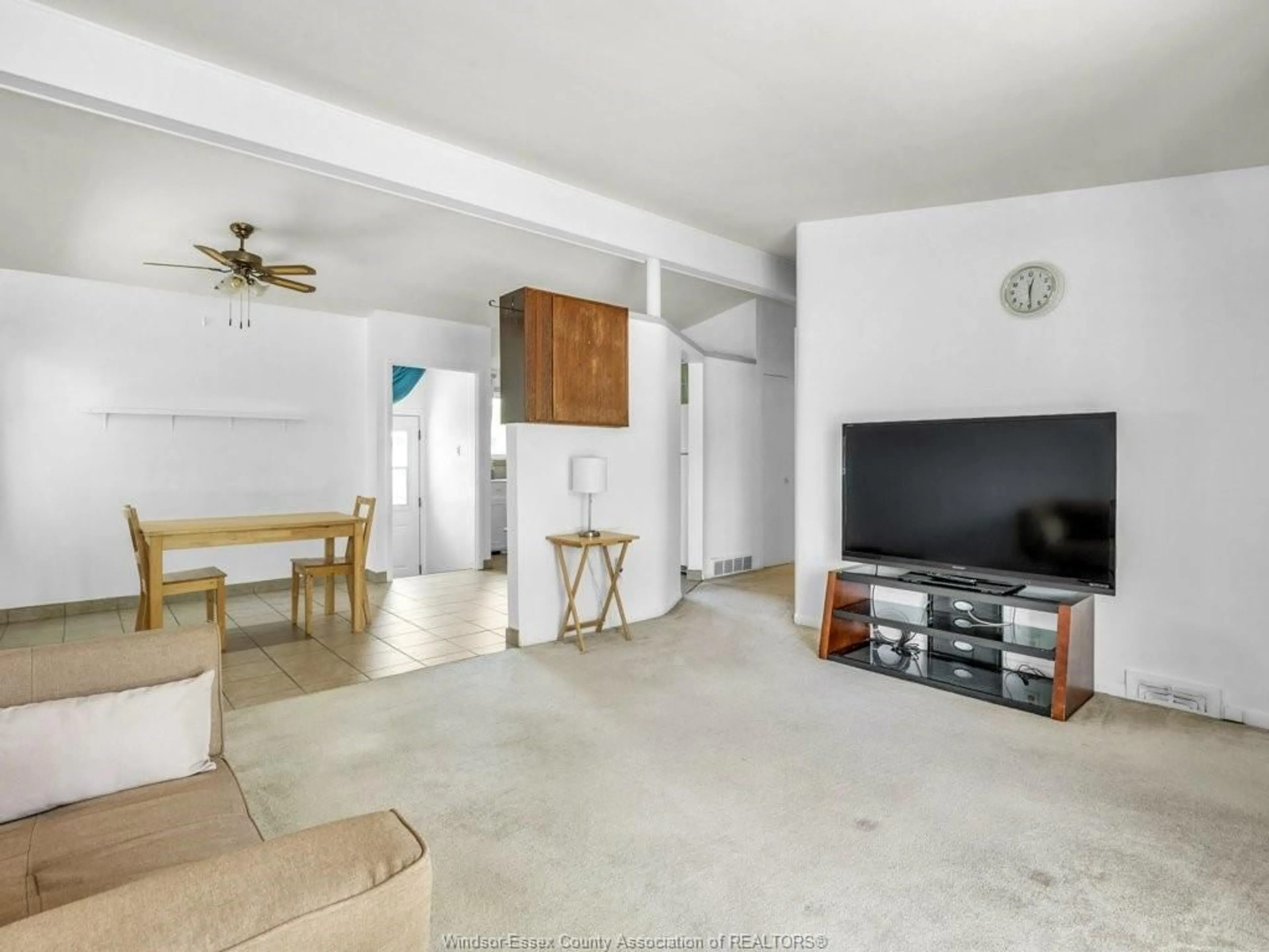 Living room with furniture, unknown for 3610 DOMINION, Windsor Ontario N9E 2P3