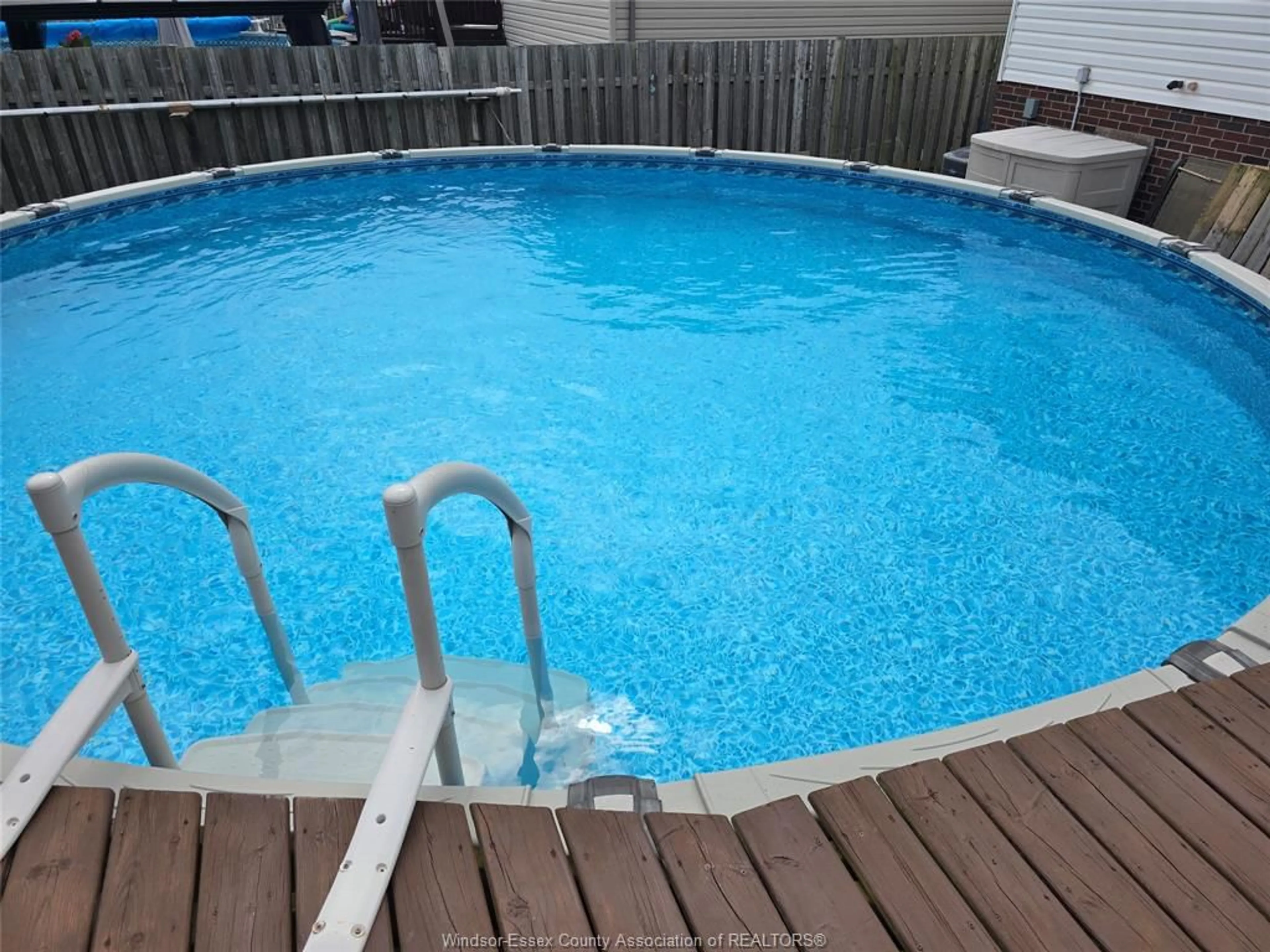 Pool for 376 MCLELLAN, Amherstburg Ontario N9V 4C7