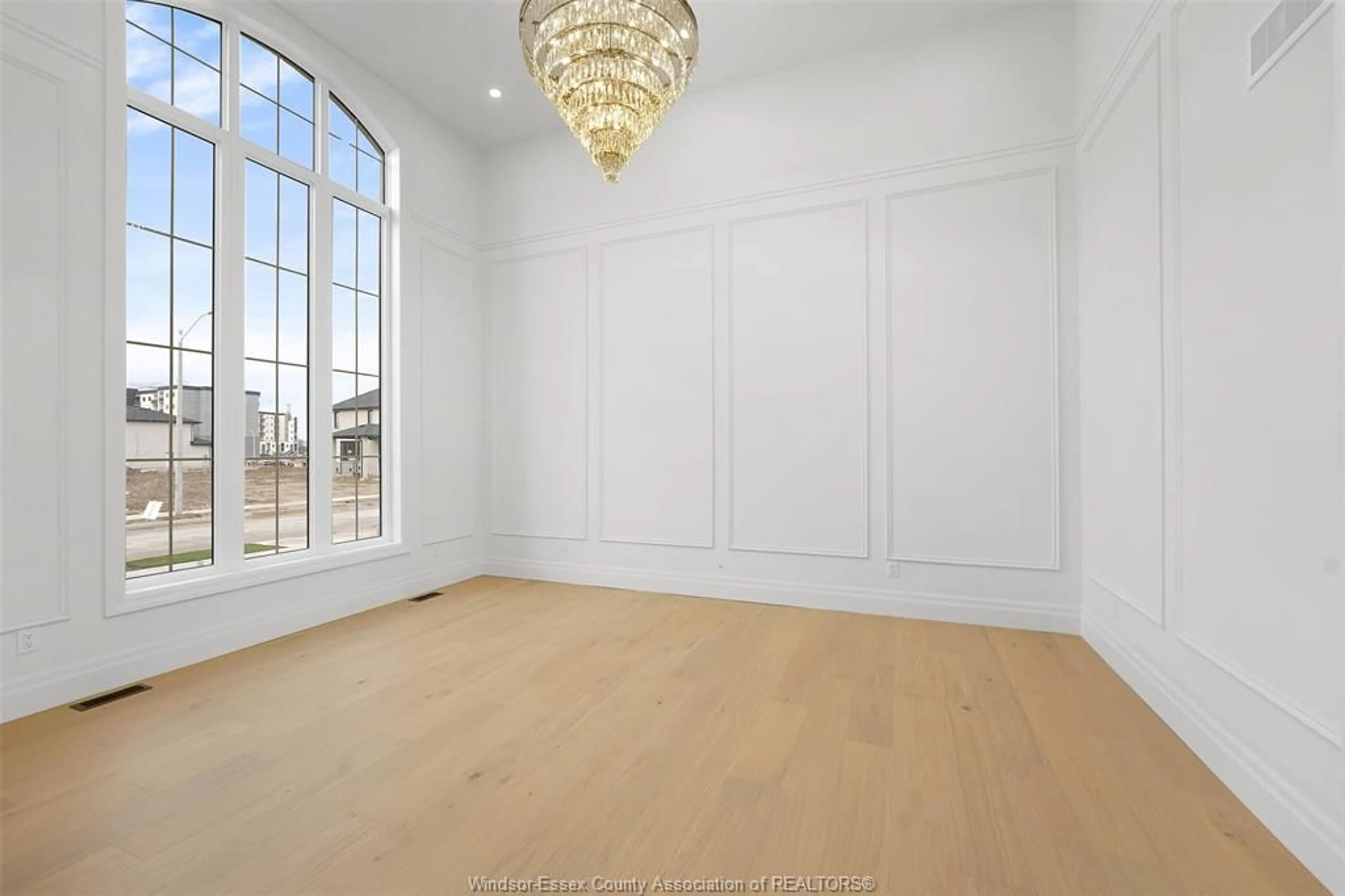 A pic of a room for 4400 CATERINA, LaSalle Ontario N9H 0M9
