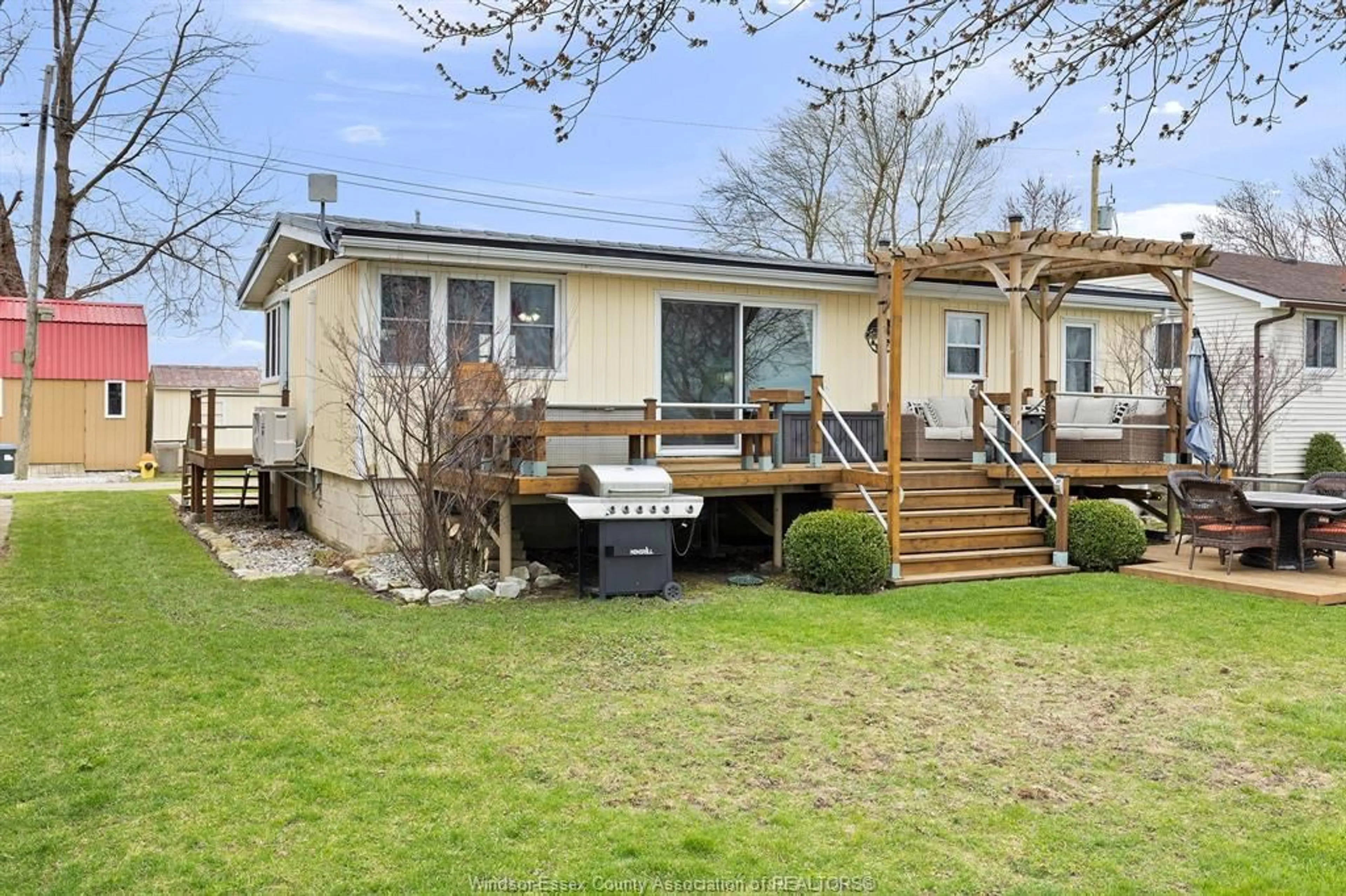 Patio, street for 14270 CRYSTAL BEACH, Lakeshore Ontario N0P 2L0